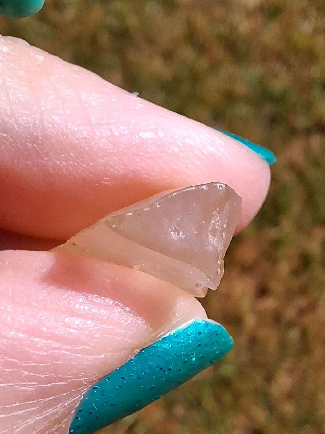 Libyan Desert Glass Piece, 1.90g, Tektite