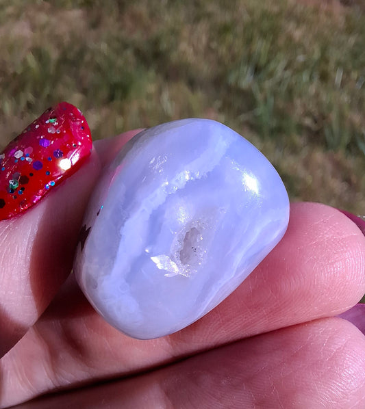 Blue Lace Agate, Tumble Stone, Crystal (Ref: T144)