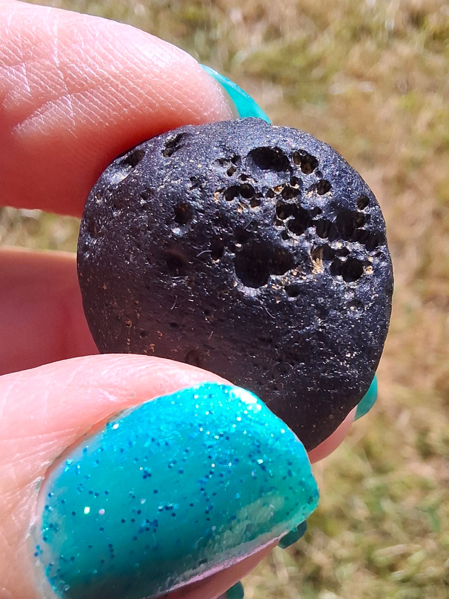 Philippinite (Rizalite), 7.48g, Tektite