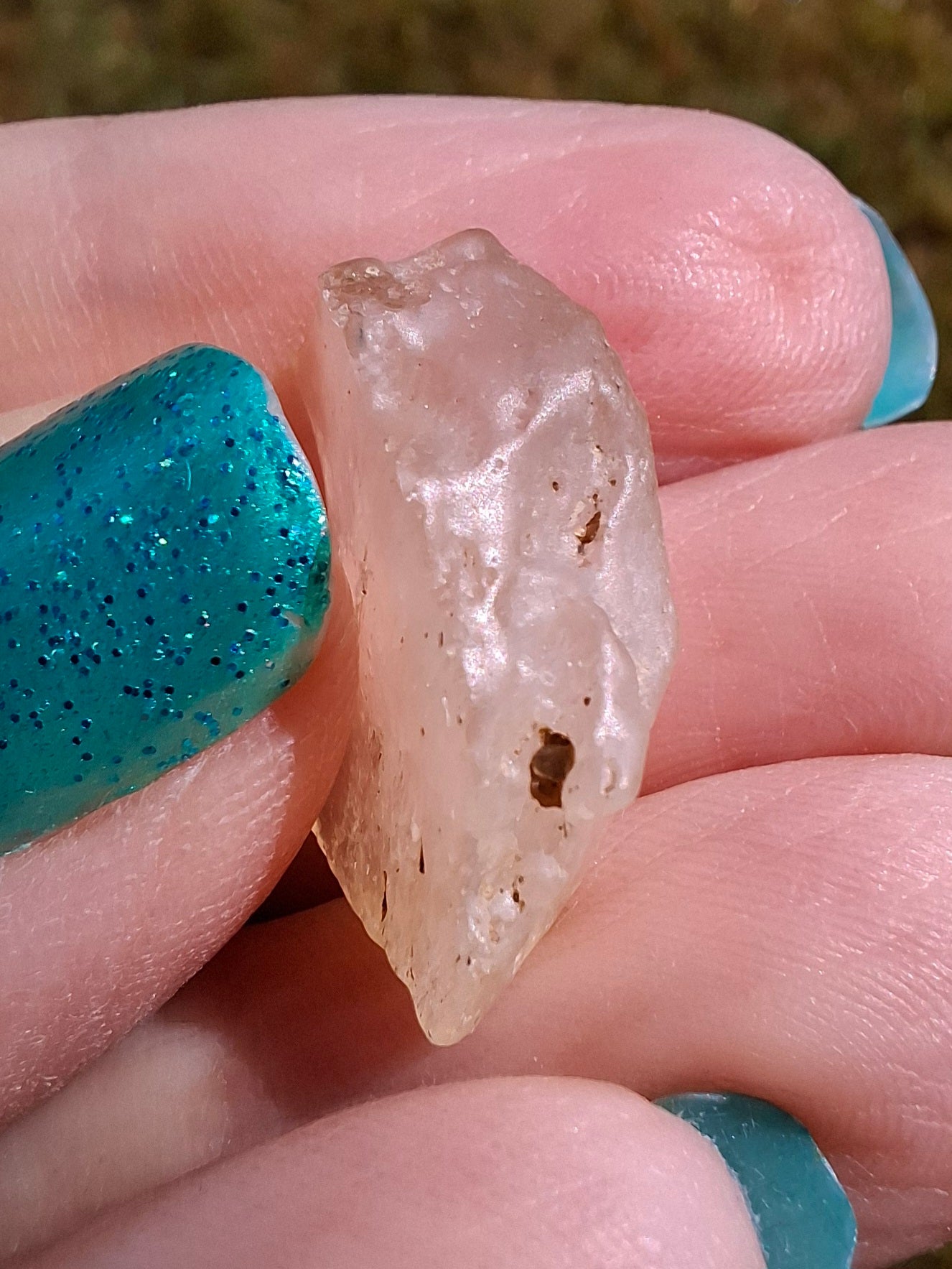 Libyan Desert Glass Piece, 1.90g, Tektite