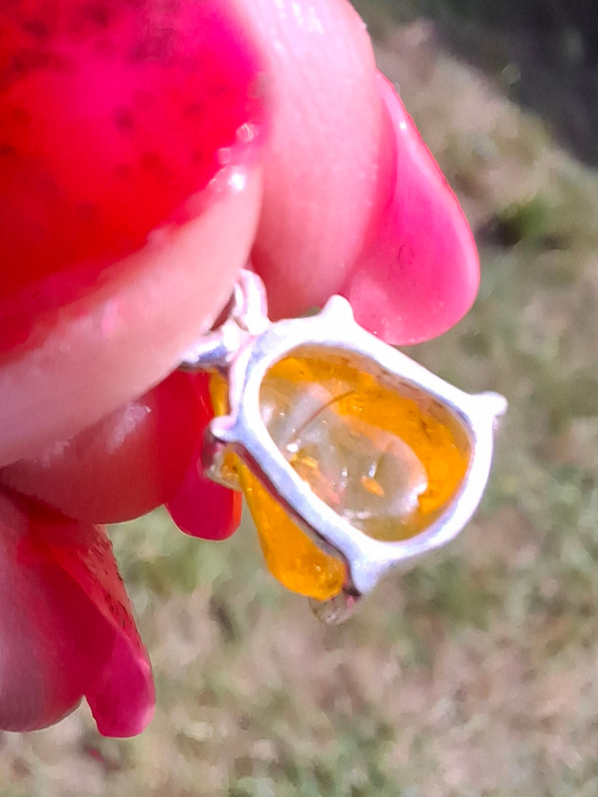 Baltic Amber Pendant, 925 Silver, Fossil (Ref: AP25)