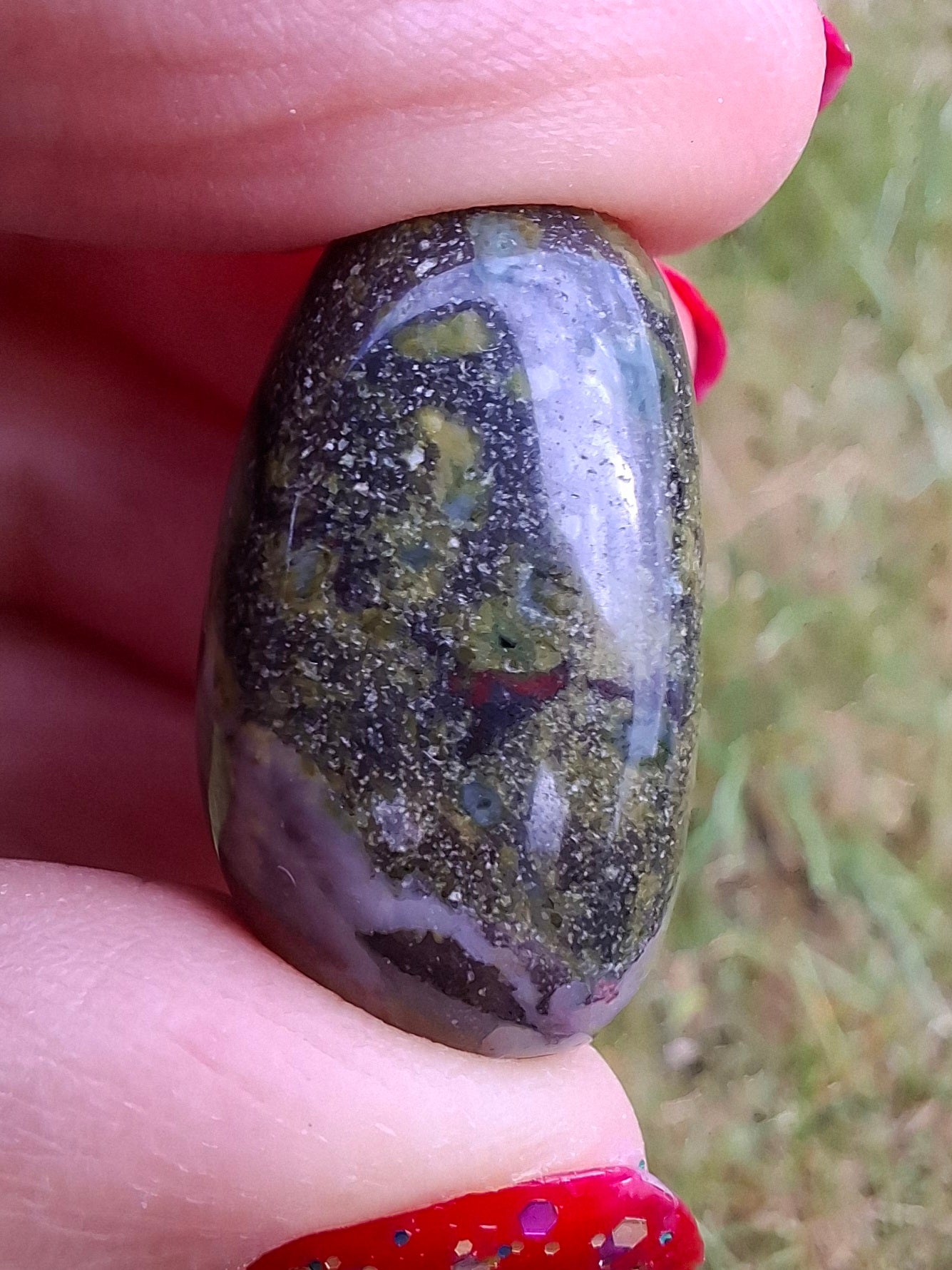 Dragons Blood Jasper, Tumble Stone, Crystal (Ref: T112)