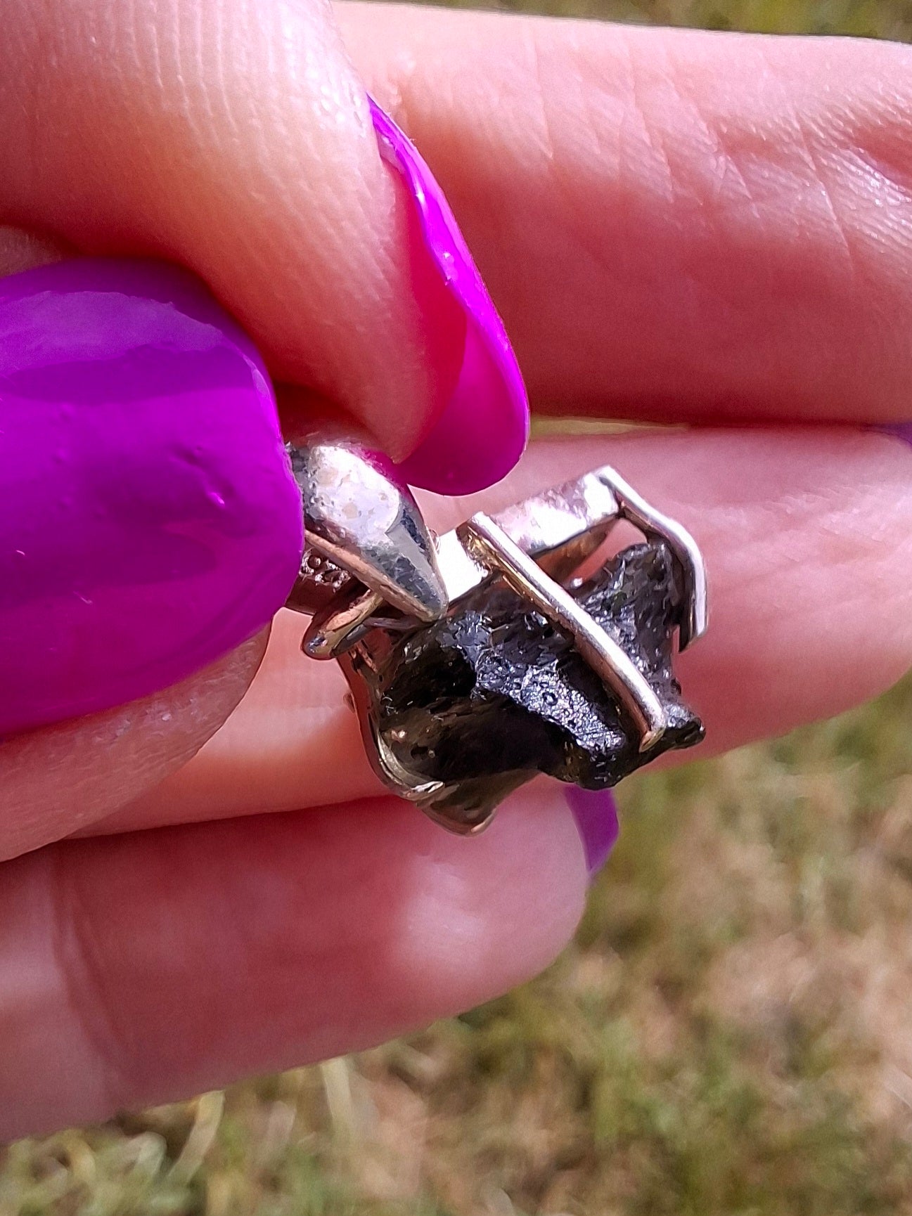 Moldavite Claw Pendant, 925 Silver, Tektite (Ref: P28)