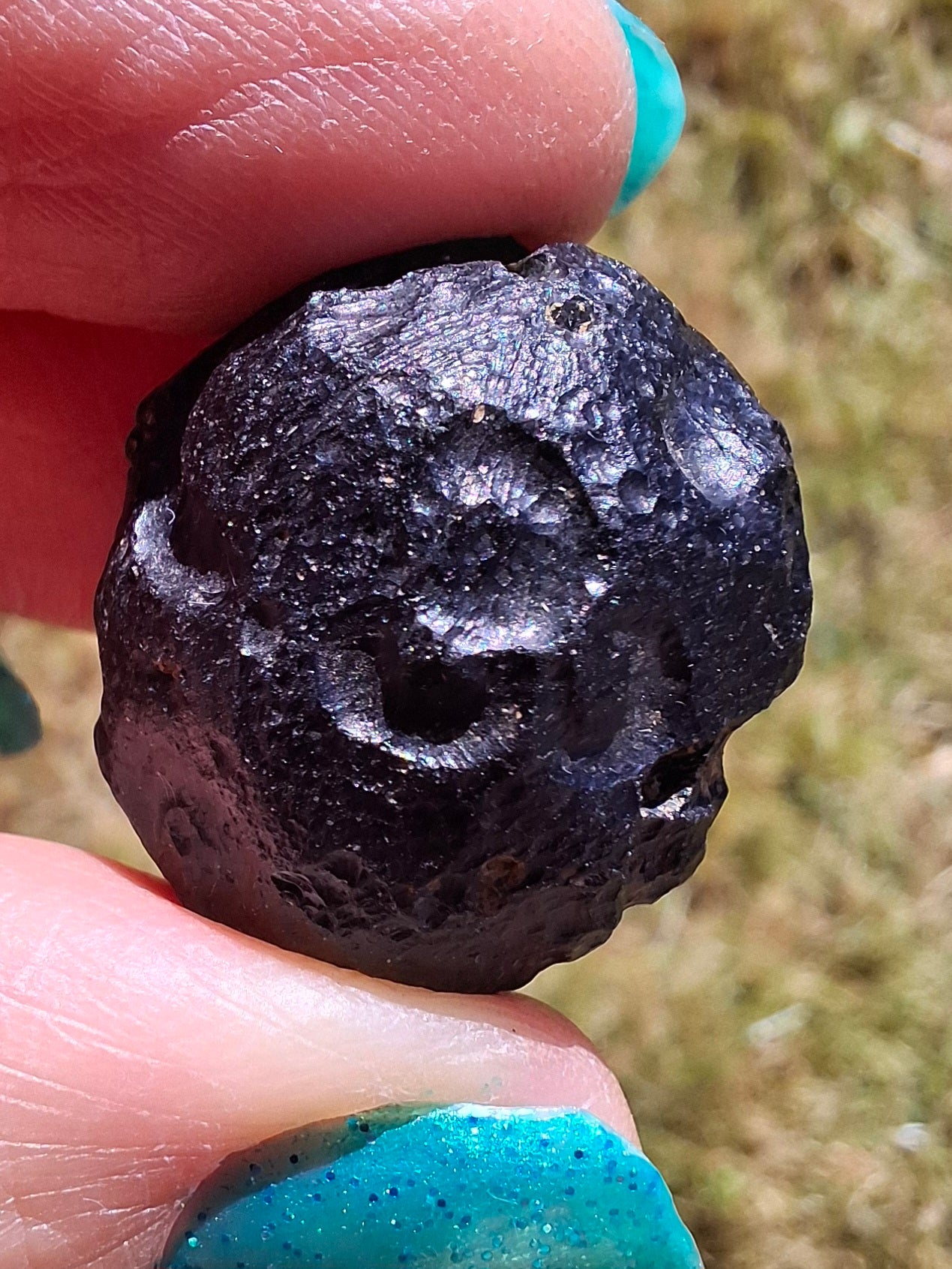 Philippinite (Rizalite), 10.64g, Tektite