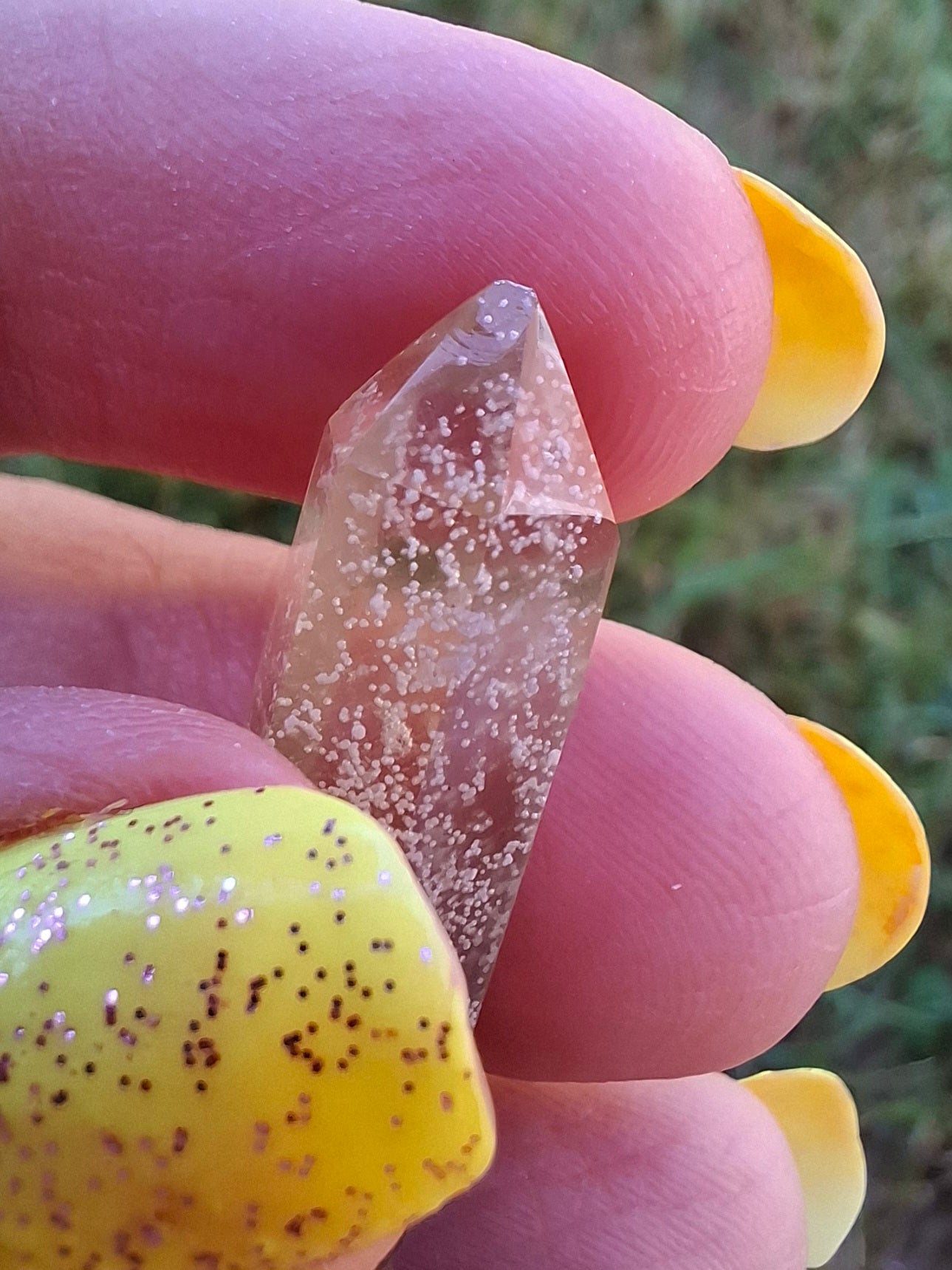 Libyan Desert Glass DT Carving, 3.94g, Tektite (Ref: LDT5)