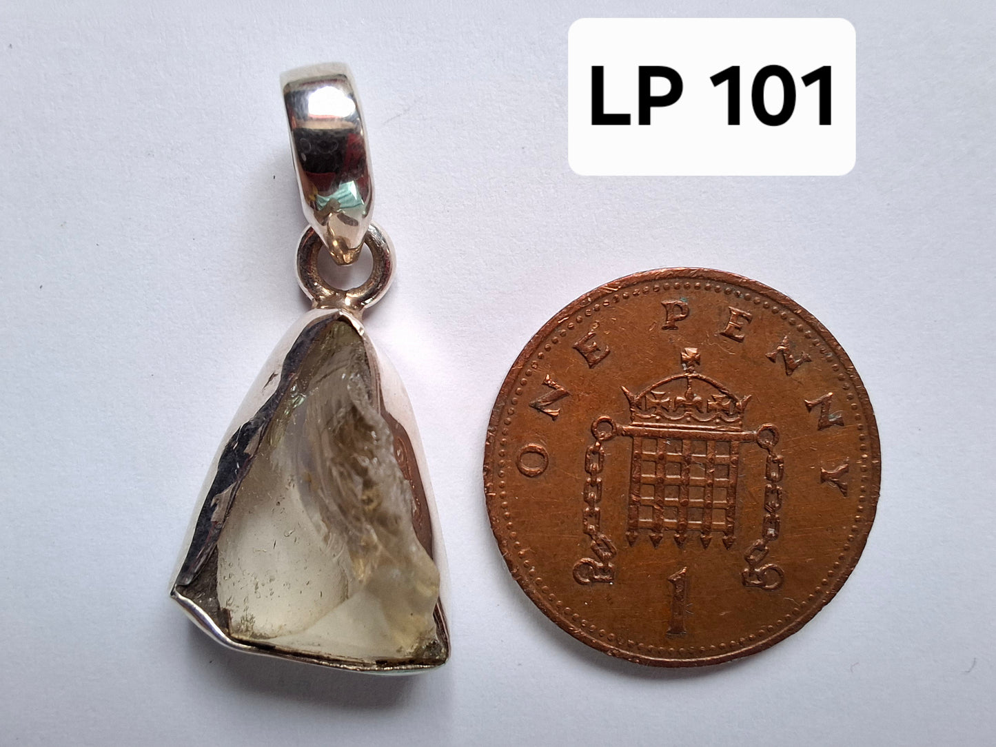 Libyan Desert Glass Pendant, 925 Silver, Tektite (Ref: LP101)