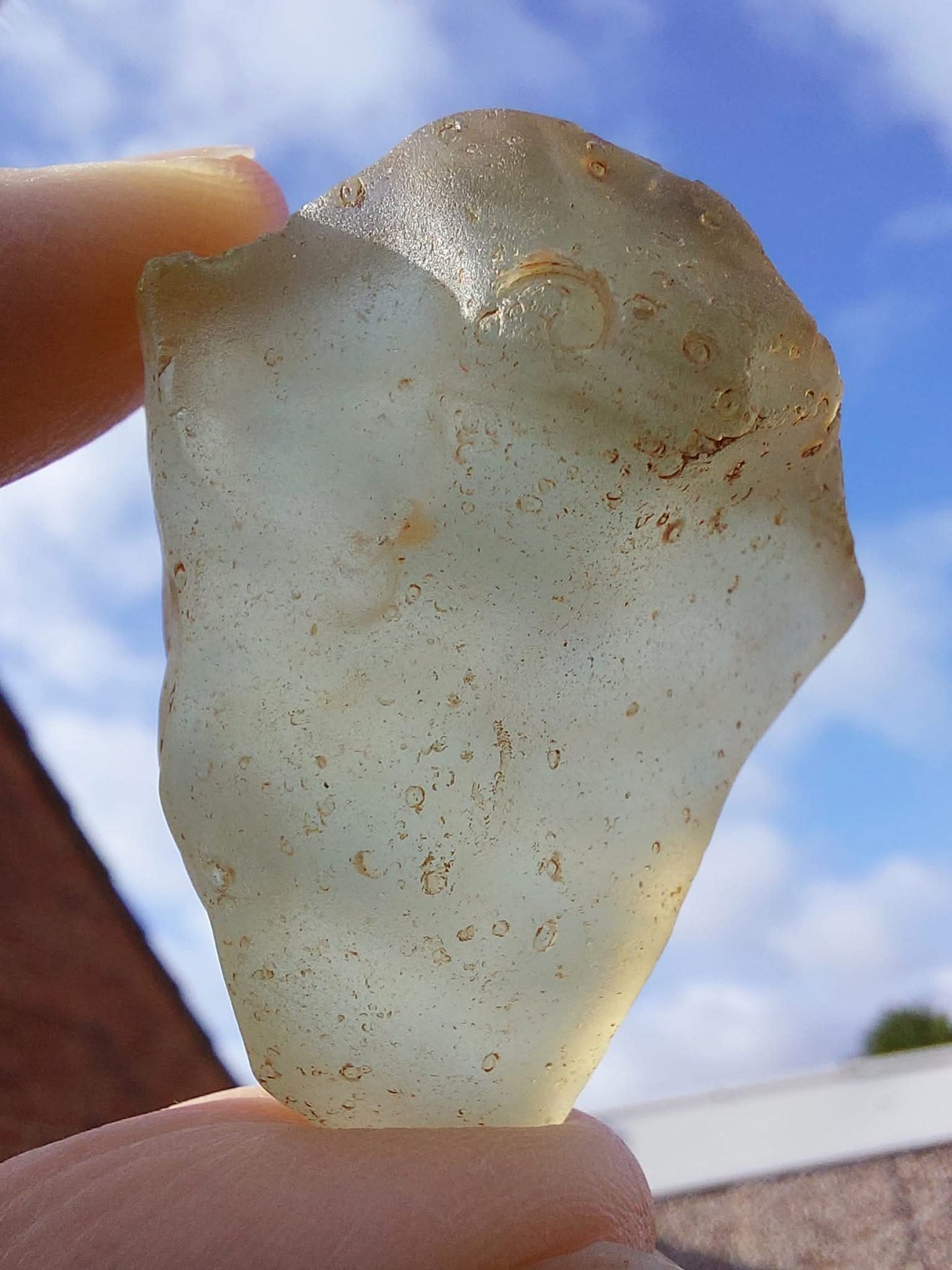 Libyan Desert Glass Piece, 29.87g, Tektite (Ref: LE238)