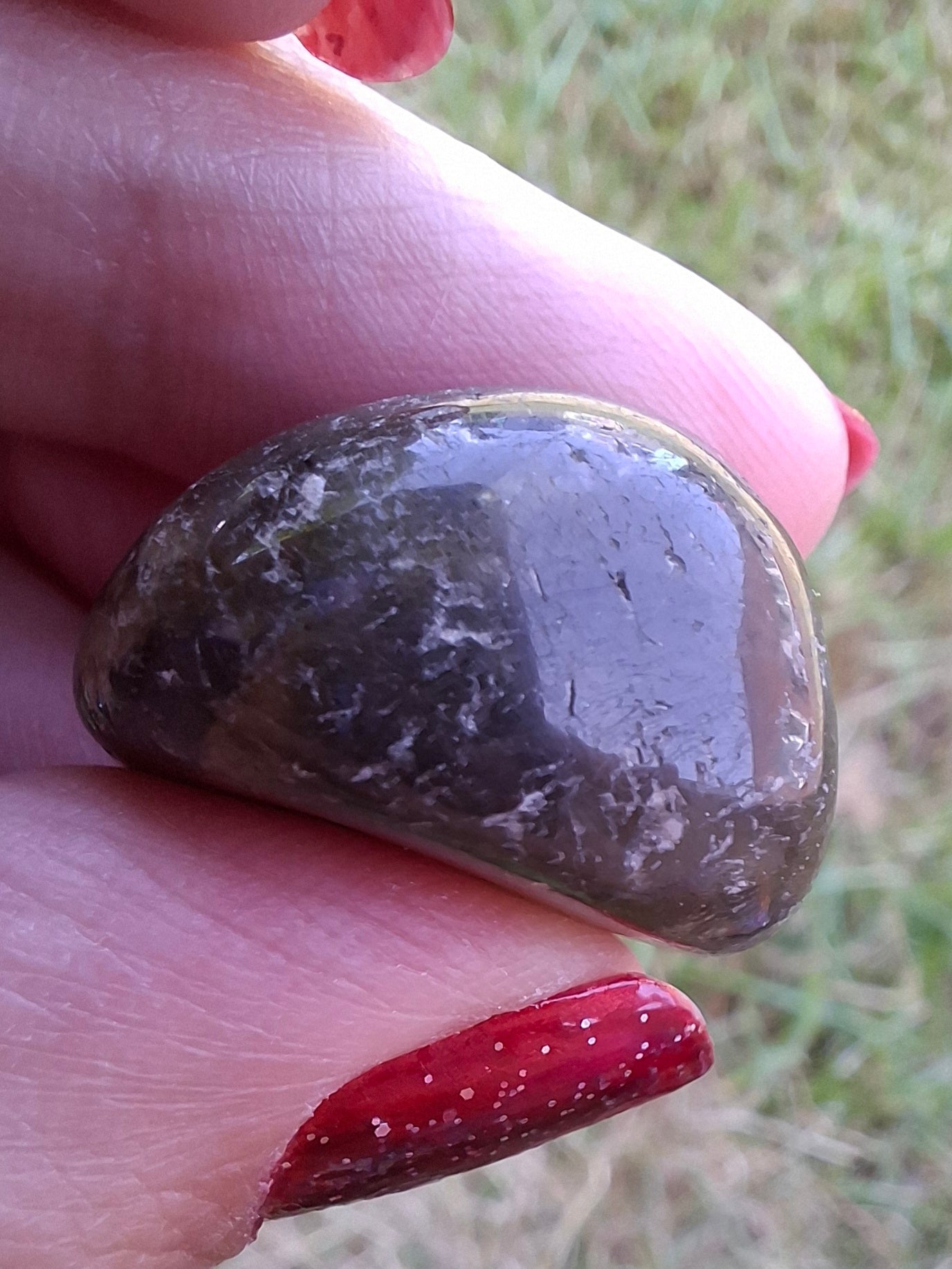 Labradorite, Tumble Stone, Crystal (Ref: T212)