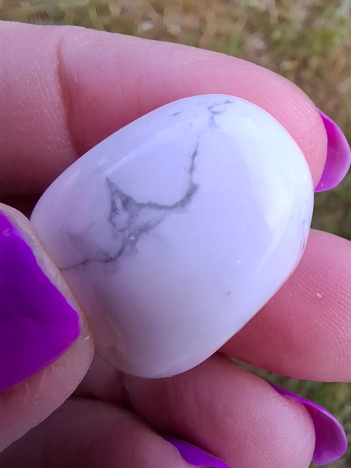 Howlite, Tumble Stone, Crystal (Ref: T45)