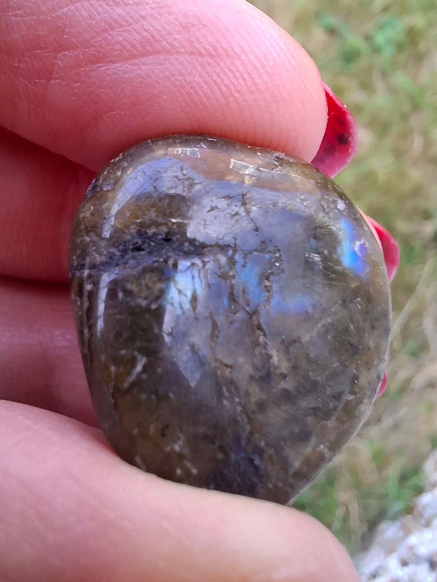 Labradorite, Tumble Stone, Crystal (Ref: T207)