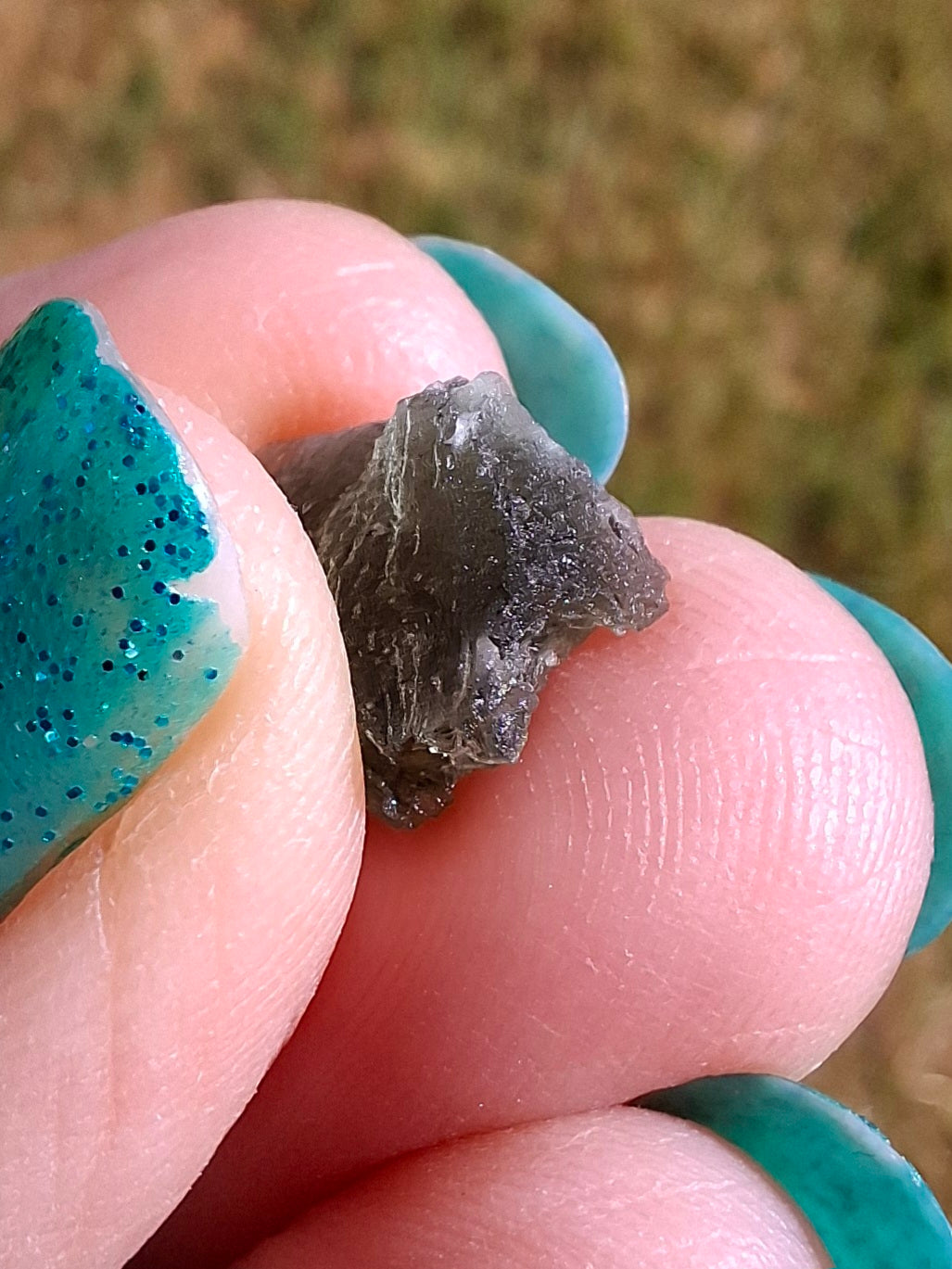 Moldavite Piece, 0.92g, Tektite (Ref: 1418)