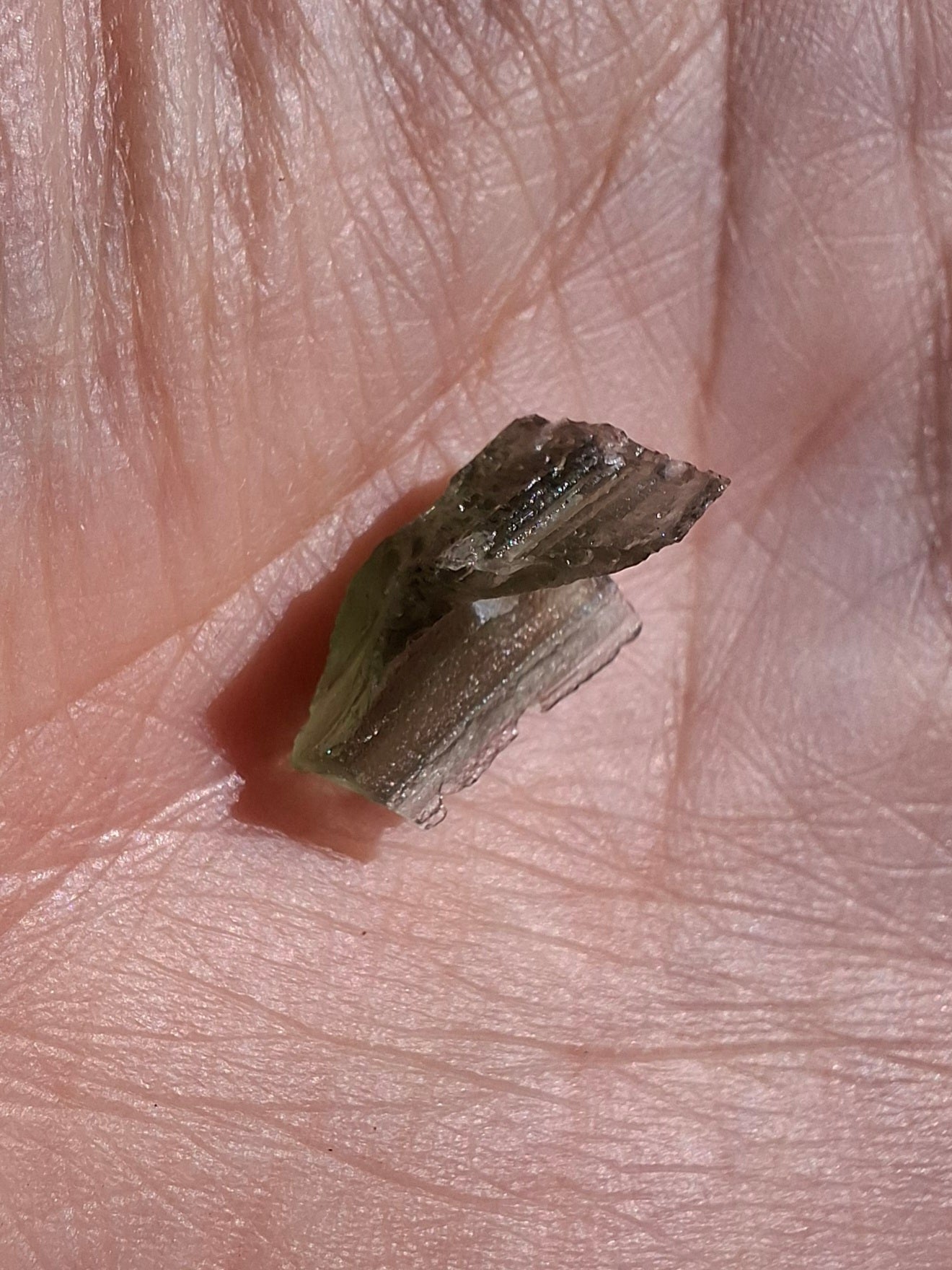 DRILLED, Moldavite Piece, 0.74g, Tektite (Ref: D13)