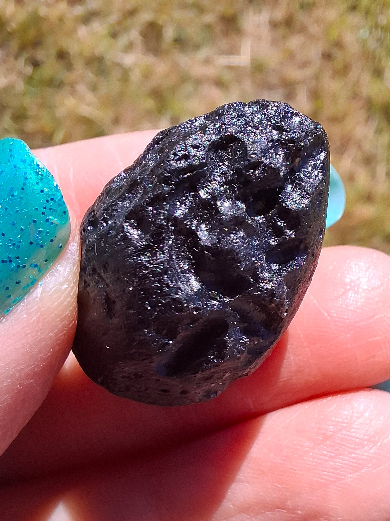 Guang Dong (Chinese), 10.55g, Tektite