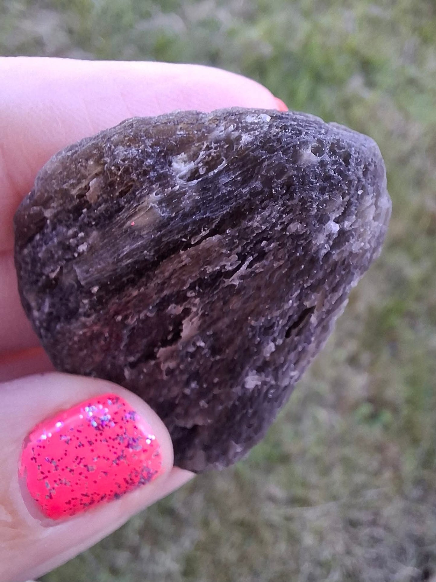 Moldavite Piece, NESMEN HURKA,  26.87g, Tektite (Ref: 1170)