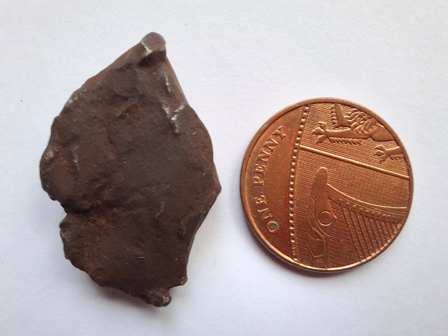 Gebel Kamil Iron Meteorite, 13.55g (Ref: K41)