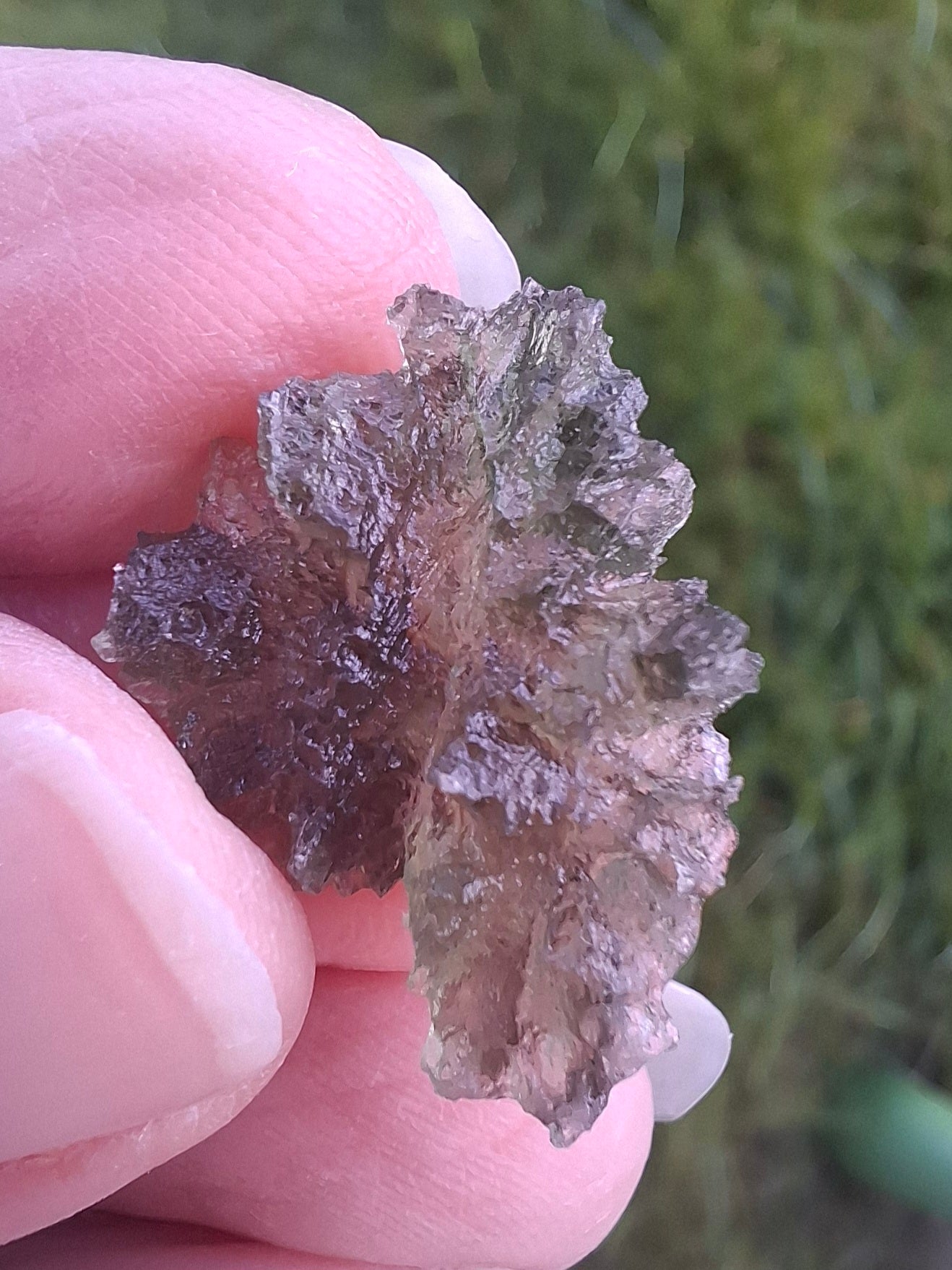 Moldavite Piece, JEZKOVNA BESEDNICE, 1.79g, Tektite (Ref: 1261)