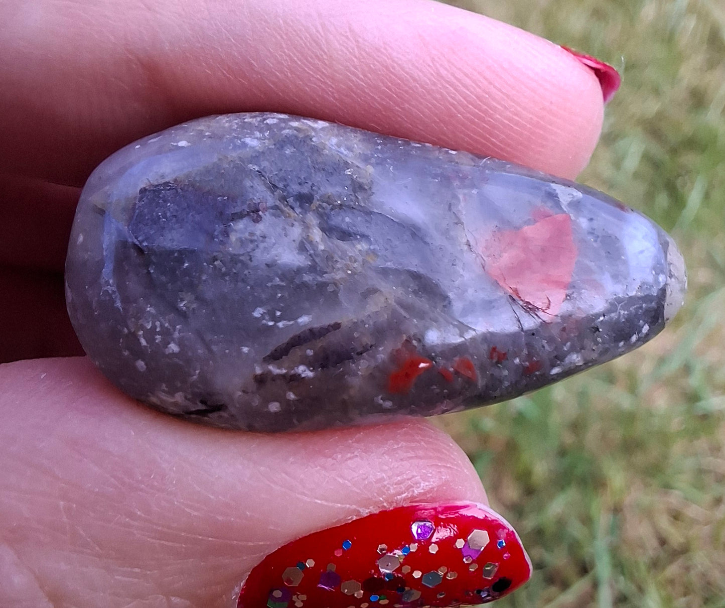 African Blood Stone, Tumble Stone, Crystal (Ref: T177)