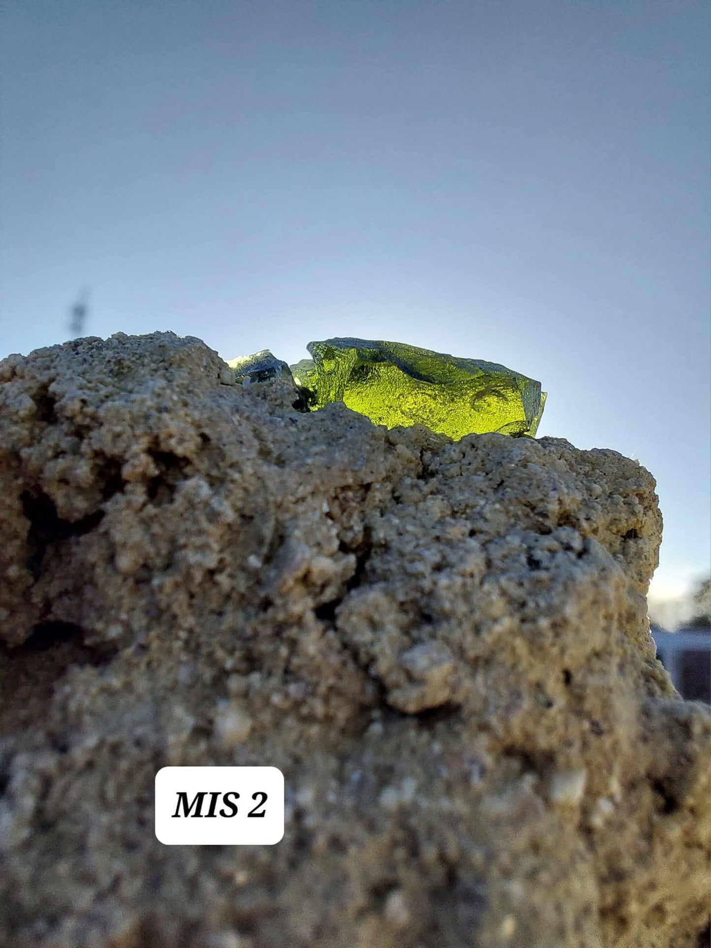 Moldavite In-Situ (in matrix), Besednice, Est 3.5-4g, Tektite (Ref: MIS2)