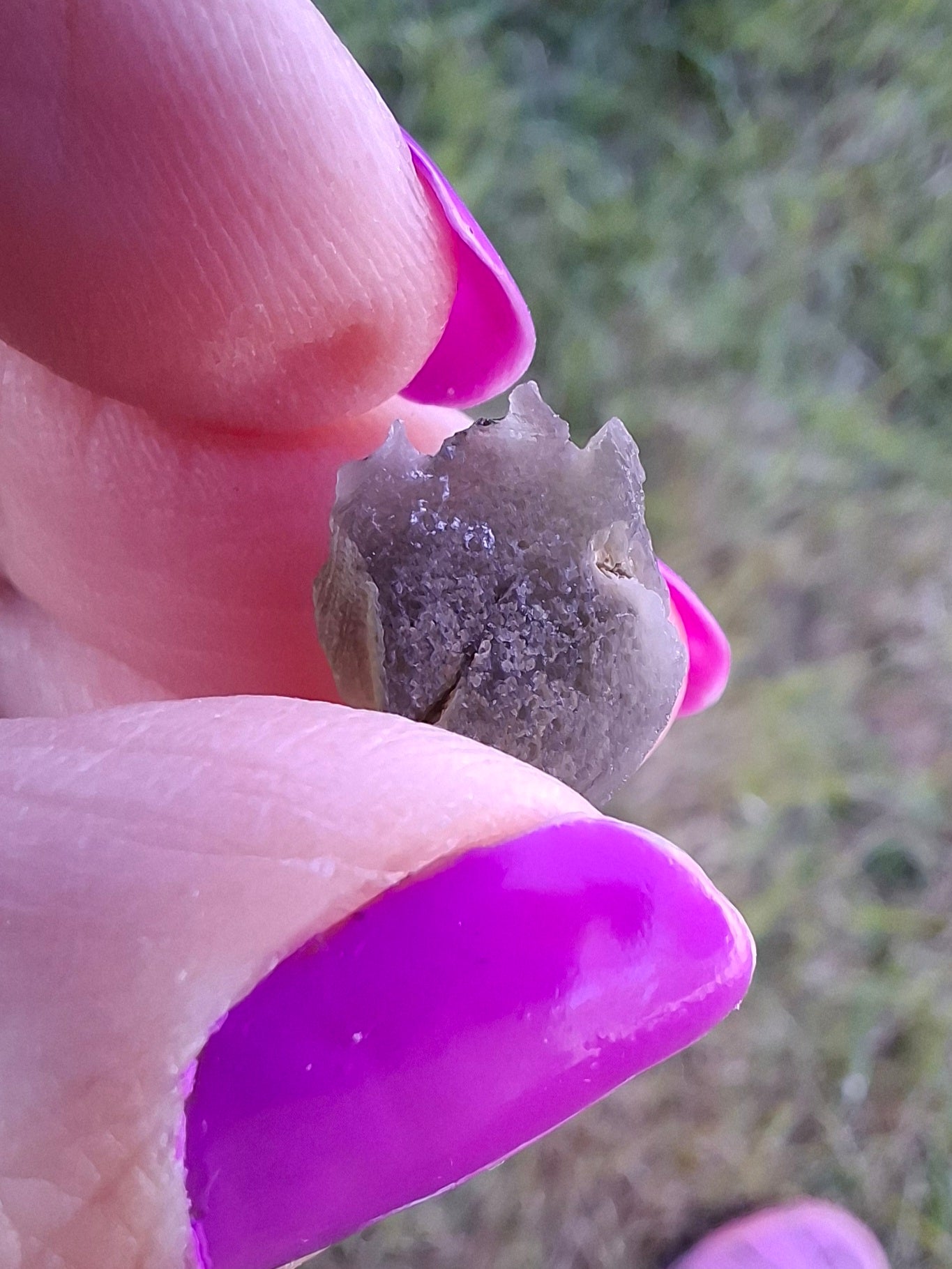 Moldavite Piece, 0.85g, Tektite (Ref: 1462)