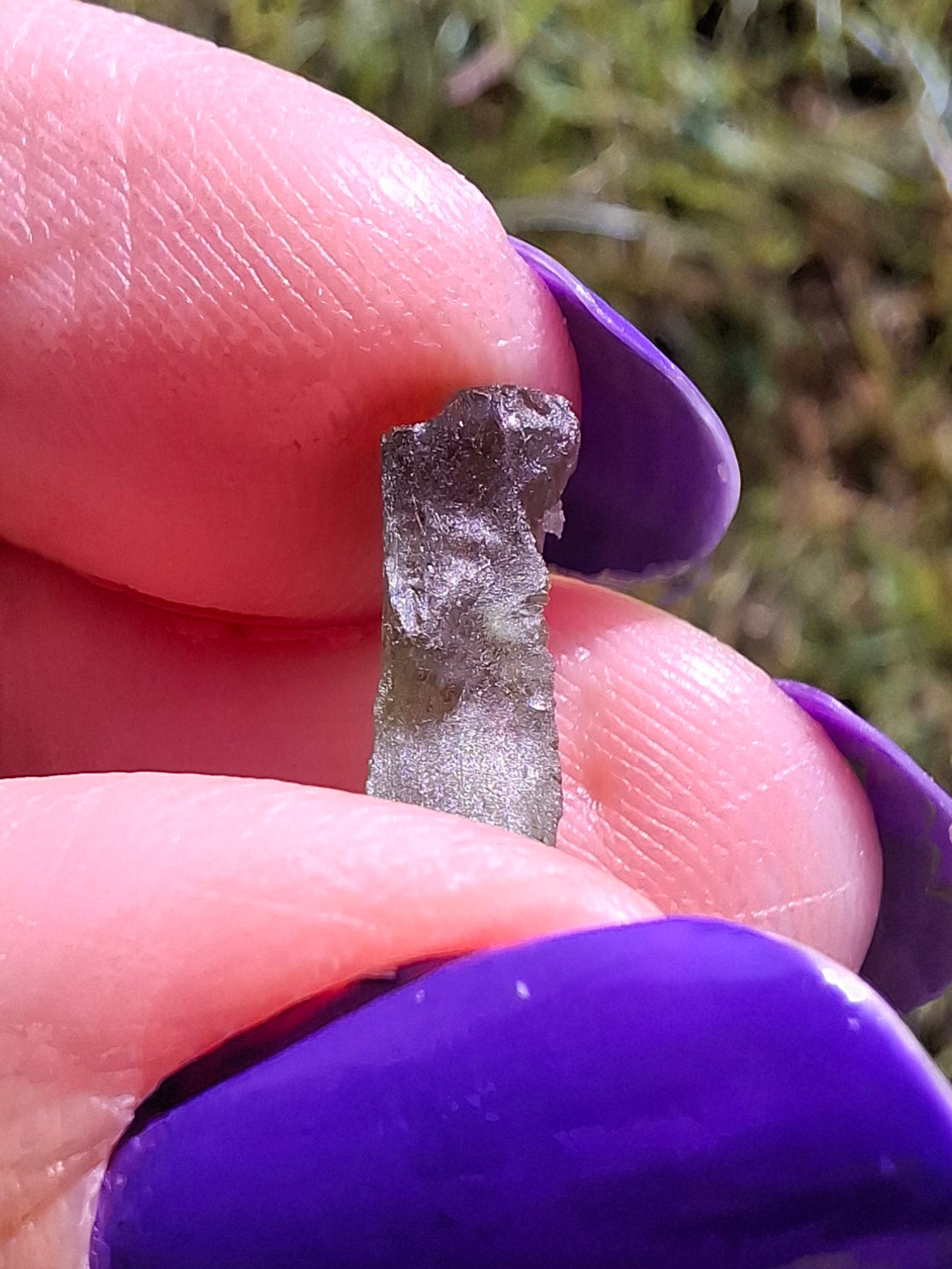 Moldavite Piece, 0.40g, Tektite (Ref: 1487)
