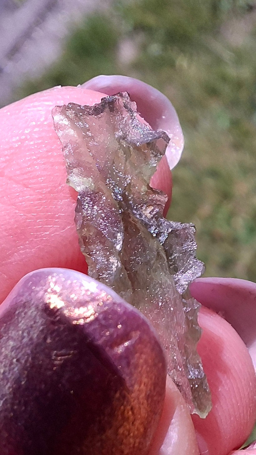 Moldavite Piece, 0.33g, Tektite (Ref: 1488)