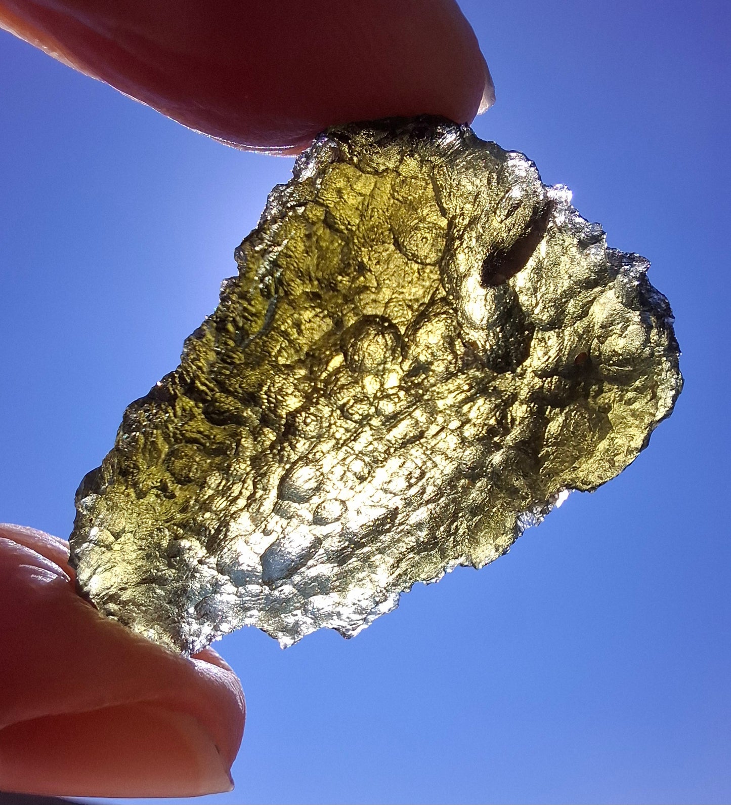 Moldavite Piece, CHLUM, 9.87g, Tektite (Ref: 1168)