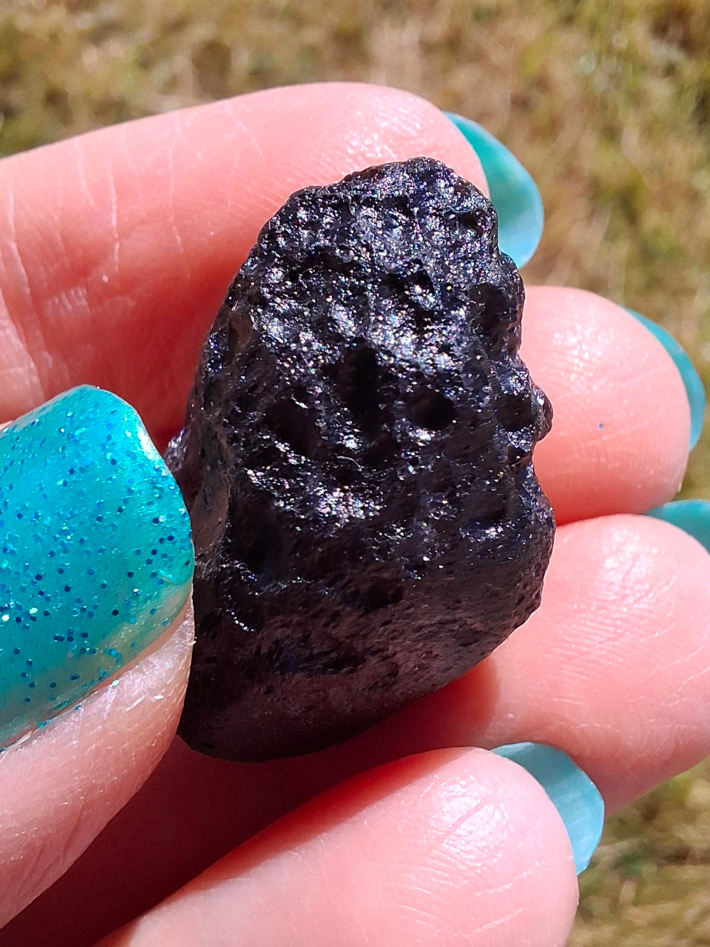Guang Dong (Chinese), 10.55g, Tektite