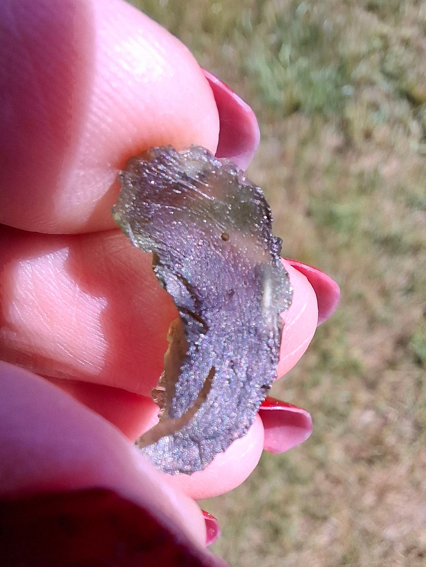Moldavite Piece, 1.25g, Tektite (Ref: 1470)