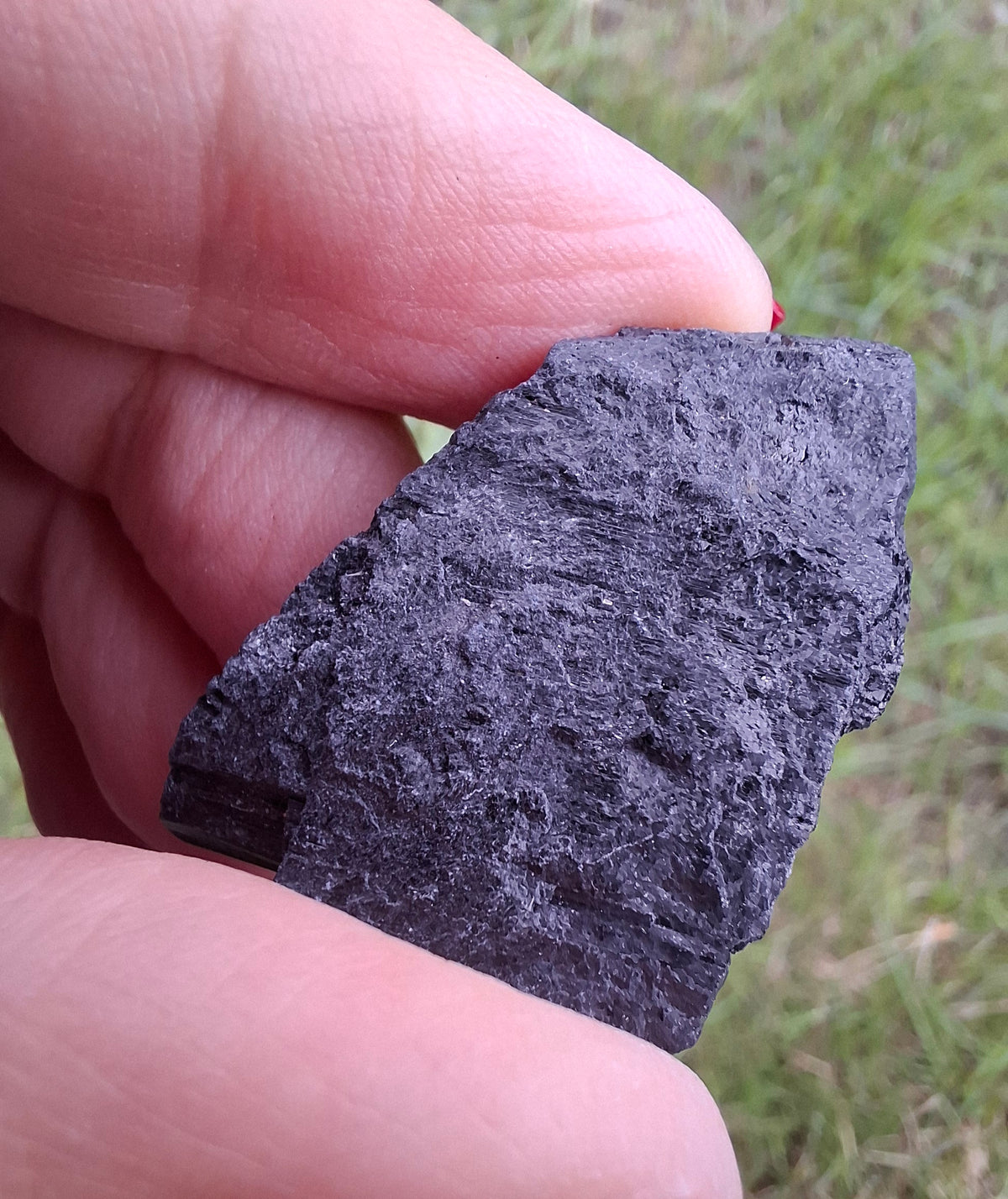 Black Tourmaline RAW, 11.27g, Crystal (Ref: RBT15)