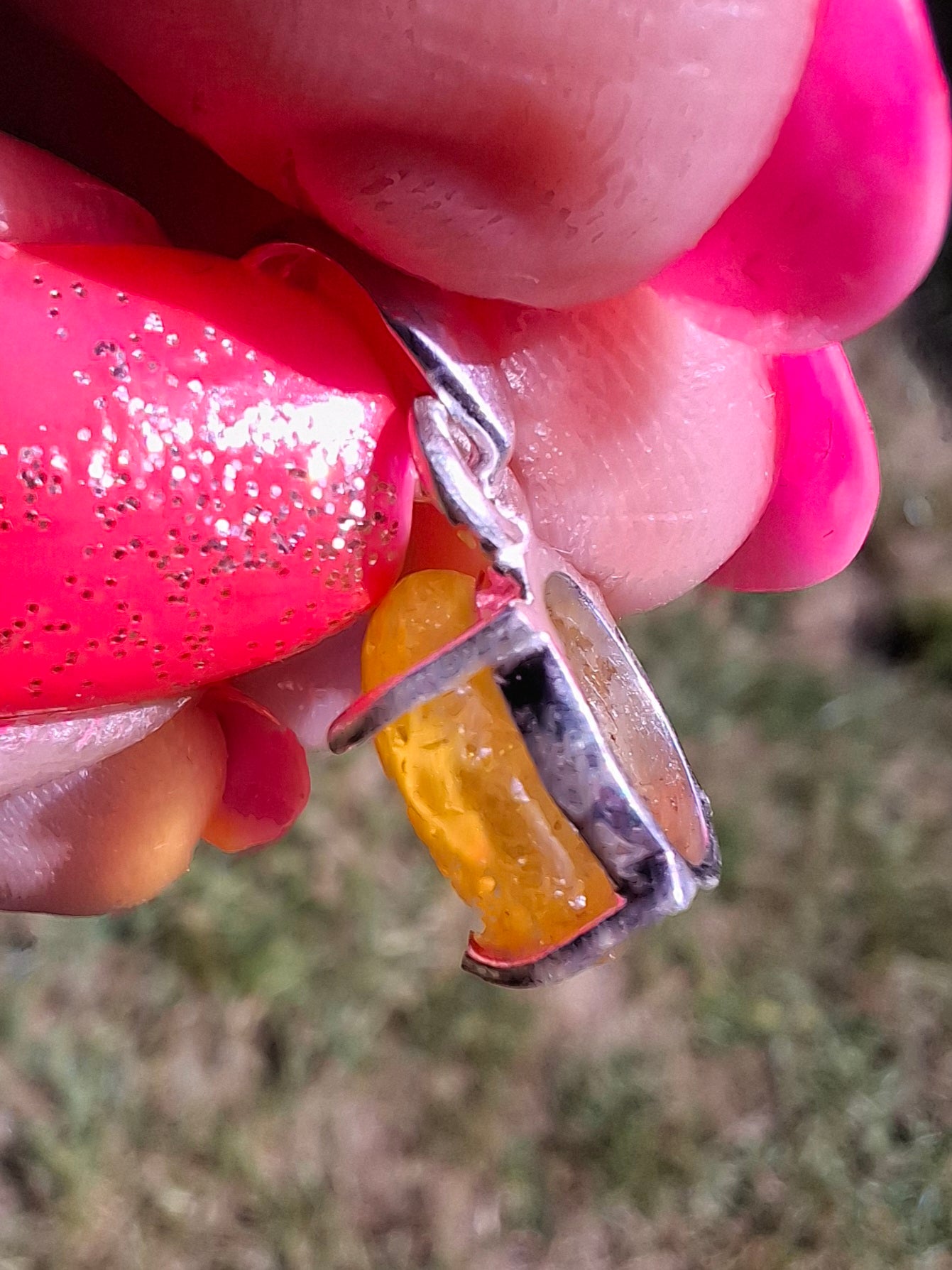 Baltic Amber Pendant, 925 Silver, Fossil (Ref: AP26)