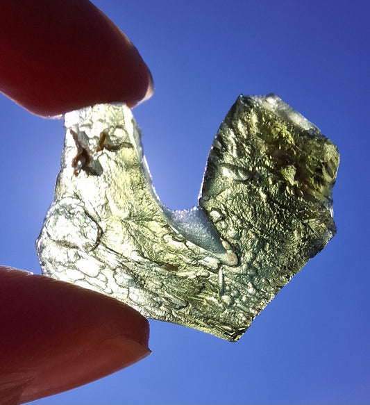 Moldavite Piece, NESMEN, 8.90g, Tektite (Ref: 1374)