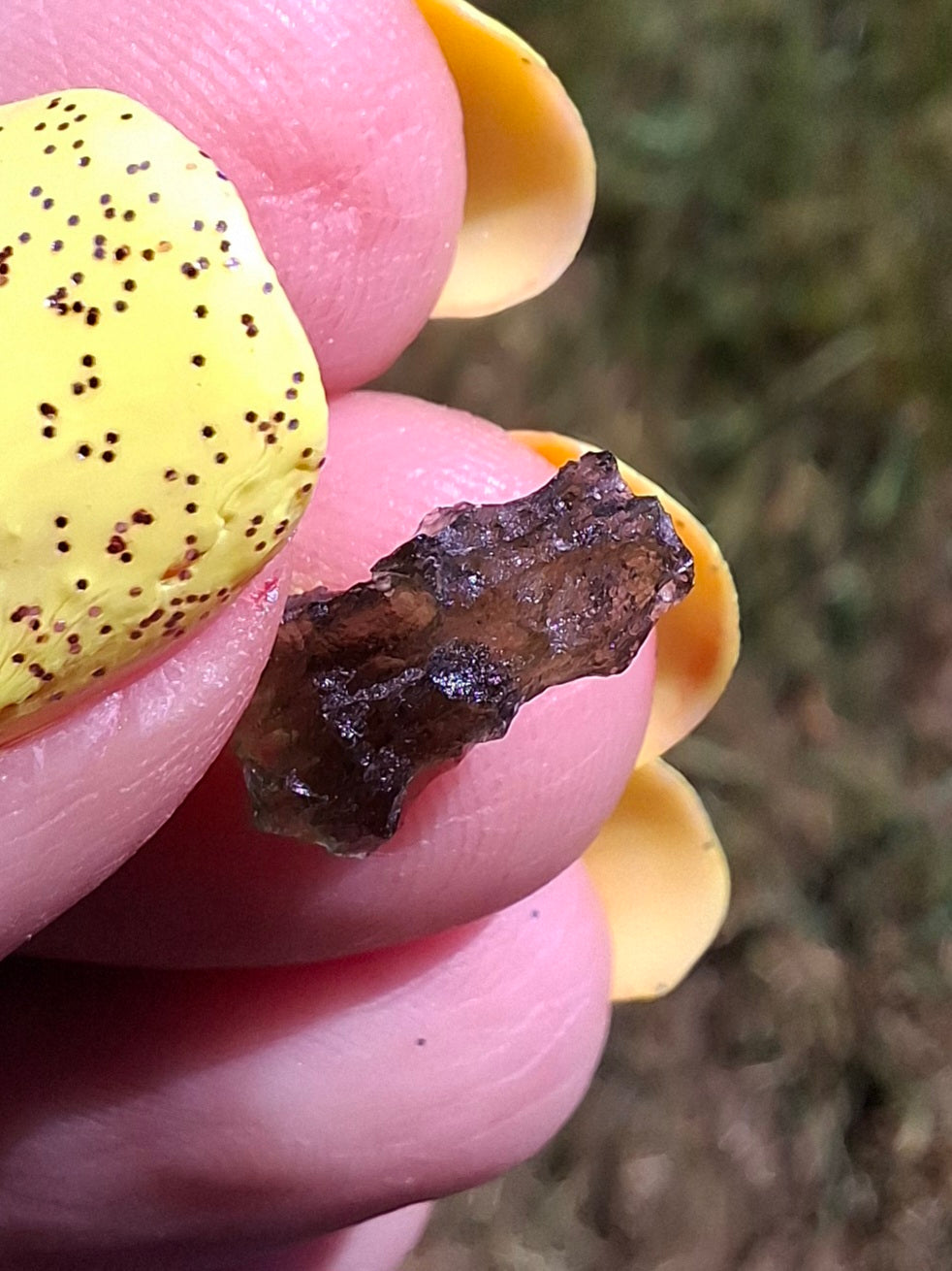 Moldavite small Piece, 0.34g, Tektite (Ref: 1476)
