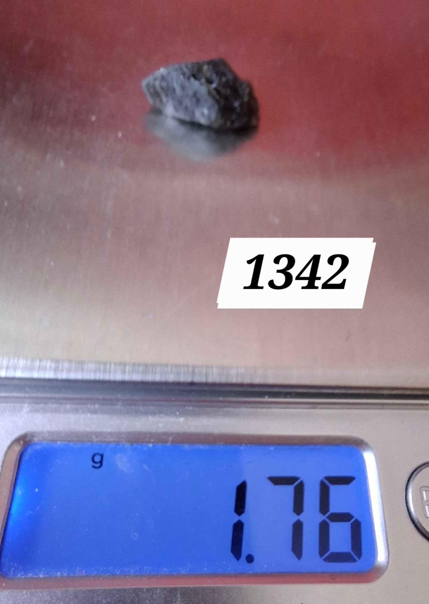 Moldavite Piece, 1.76g, Tektite (Ref: 1342)