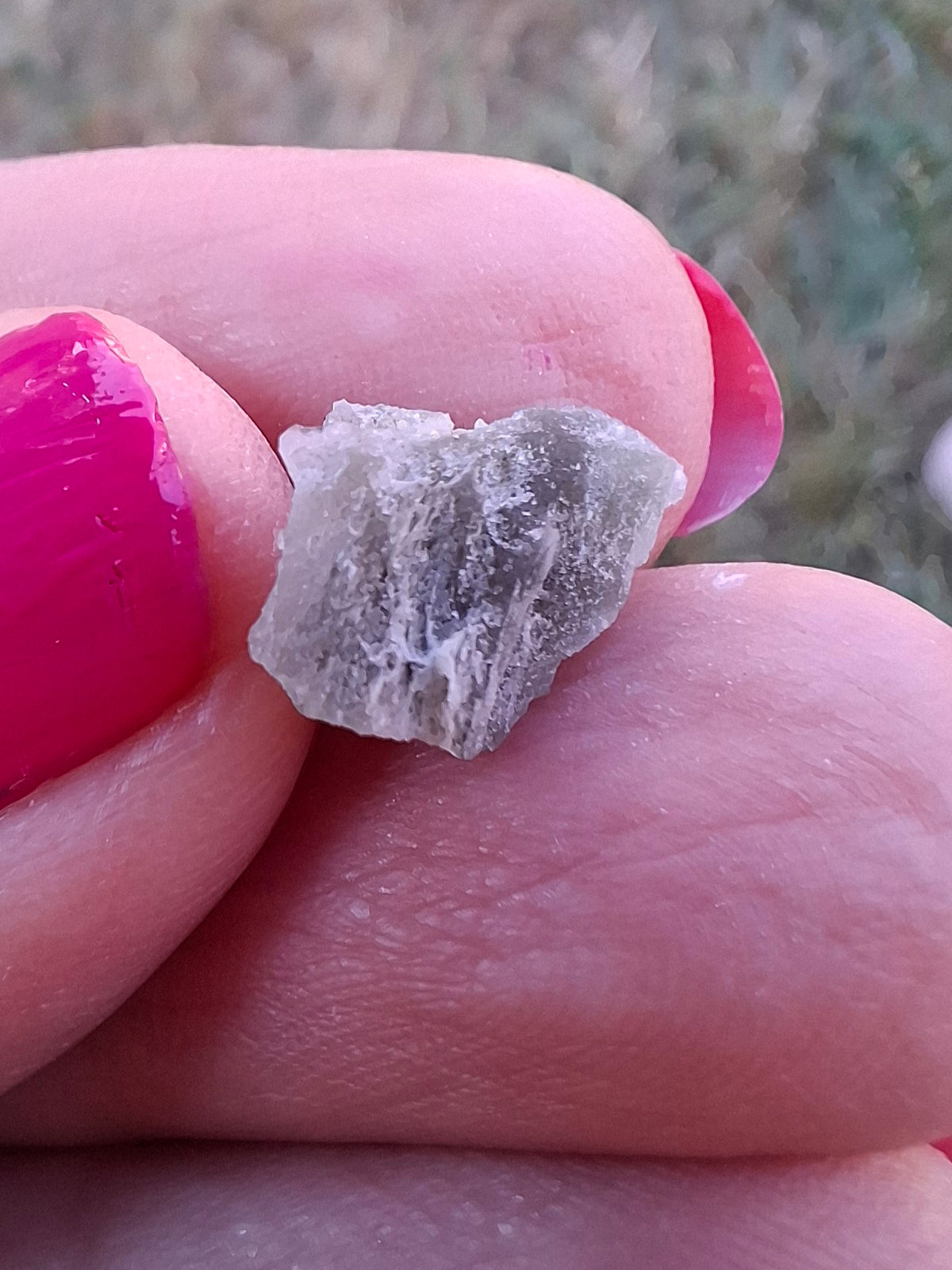 Moldavite Piece, SNOWFLAKE, FROSTED, BRUSNA, 0.64g, Tektite (Ref: 1502)