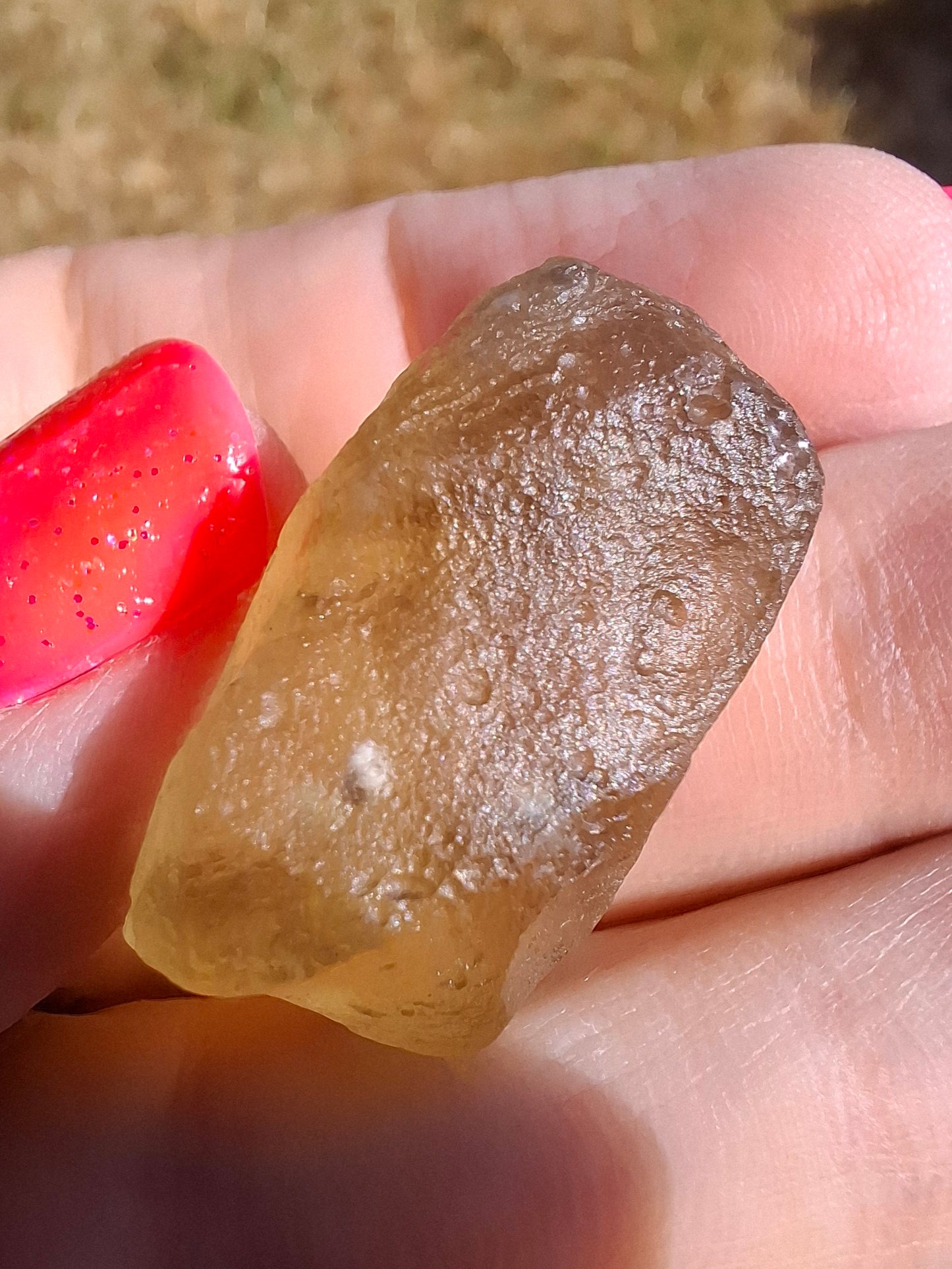 Libyan Desert Glass (darker) Piece, 7.32g, Tektite (Ref: L1369)