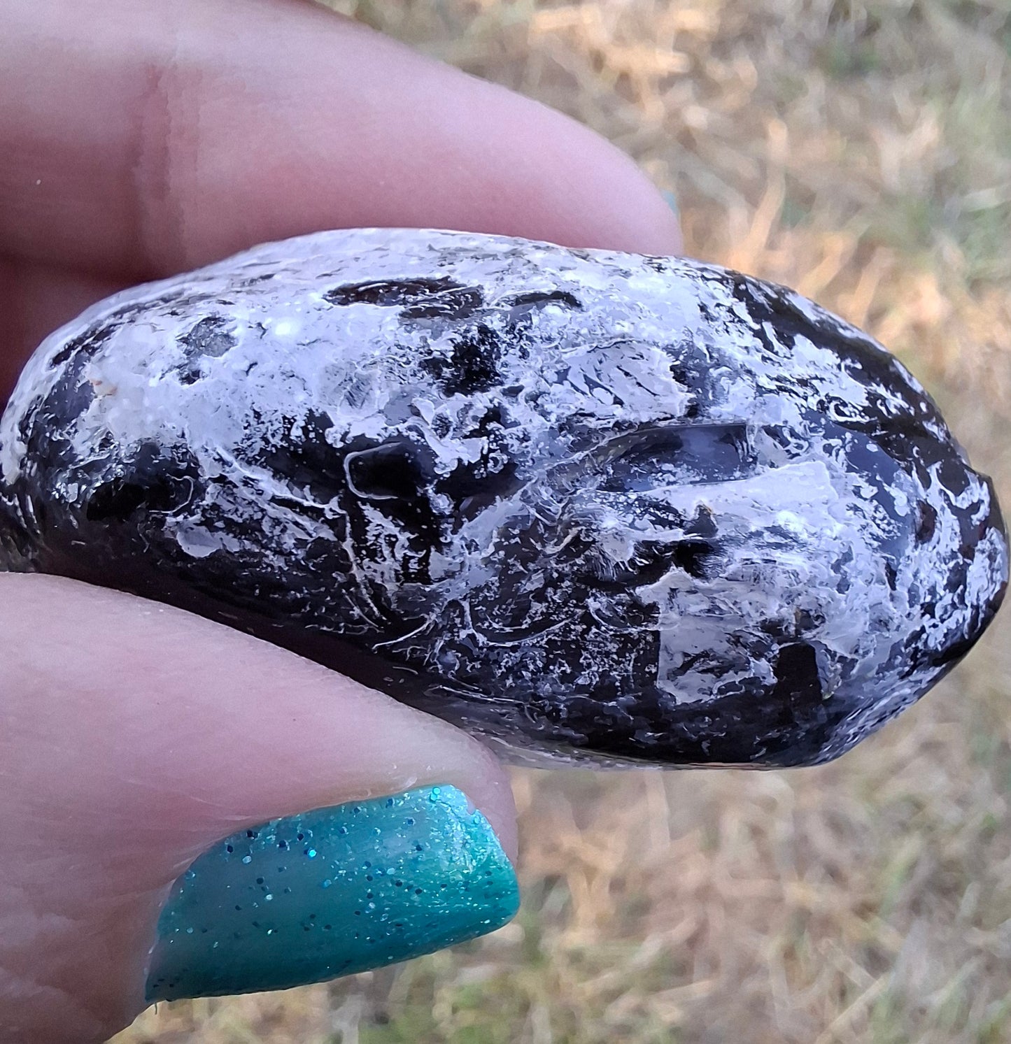 Apache Tear, Crystal (Ref: ApT2)