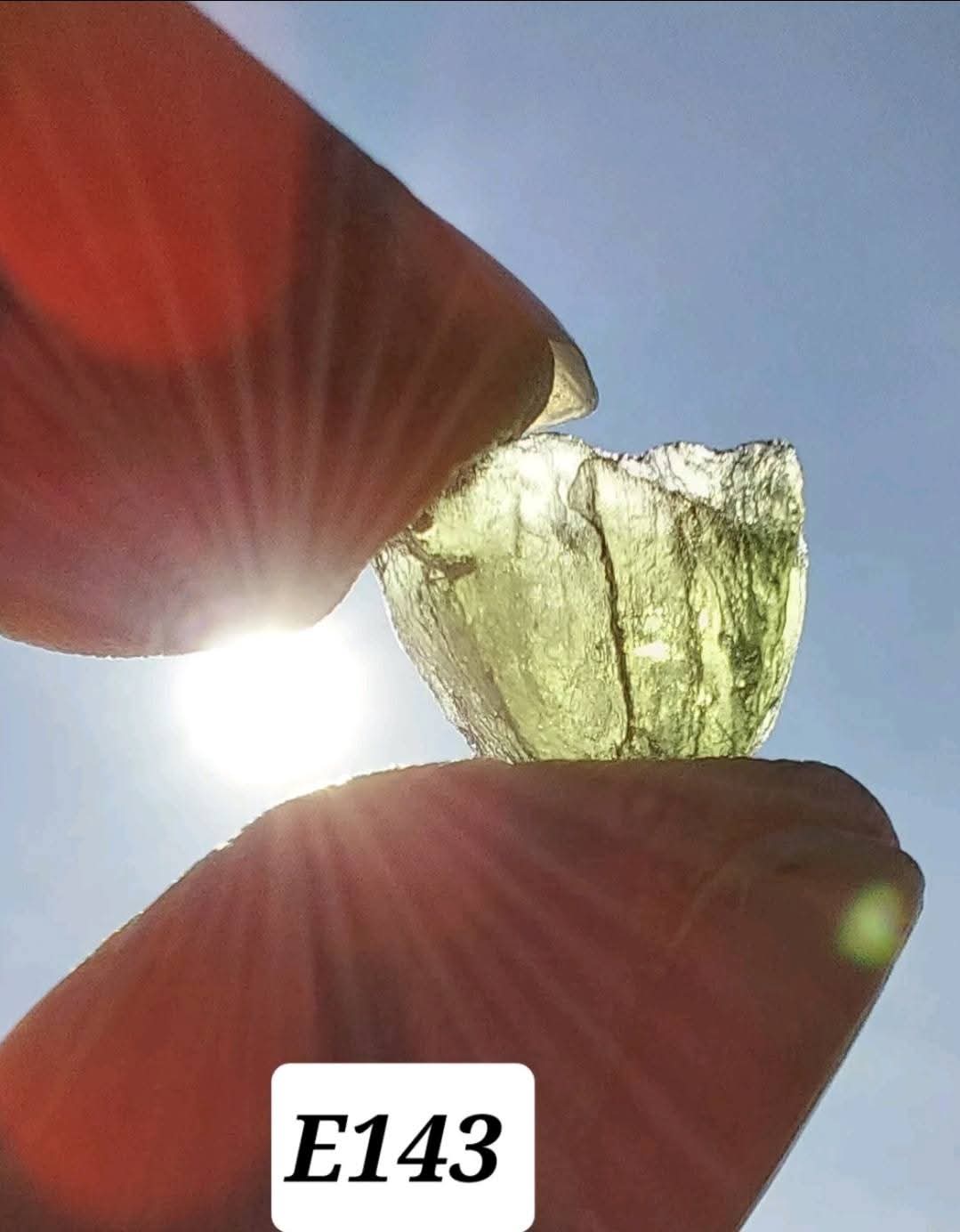 Moldavite Piece, 0.58g, Tektite (Ref: E143)