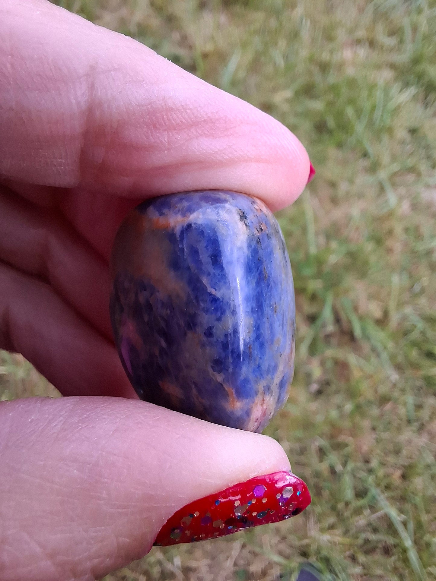 Sodalite, Tumble Stone, Crystal (Ref: T155)