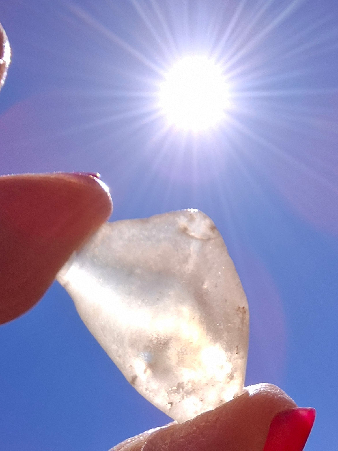 Libyan Desert Glass Piece, 2.80g, Tektite (Ref: LE274)