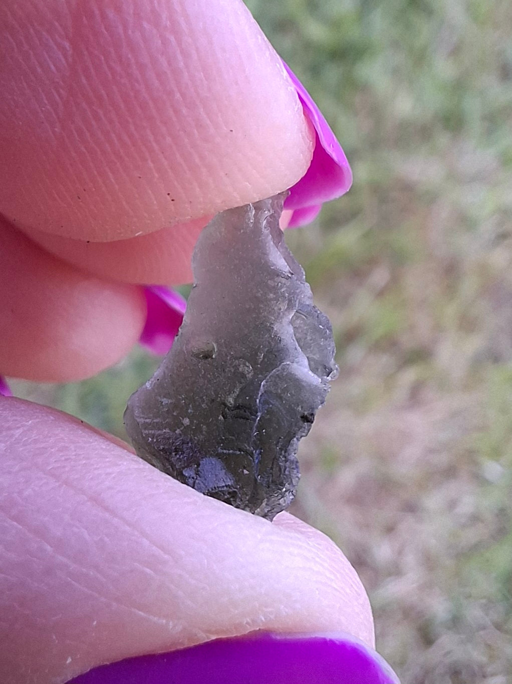 Moldavite Piece, 0.63g, Tektite (Ref: 1447)
