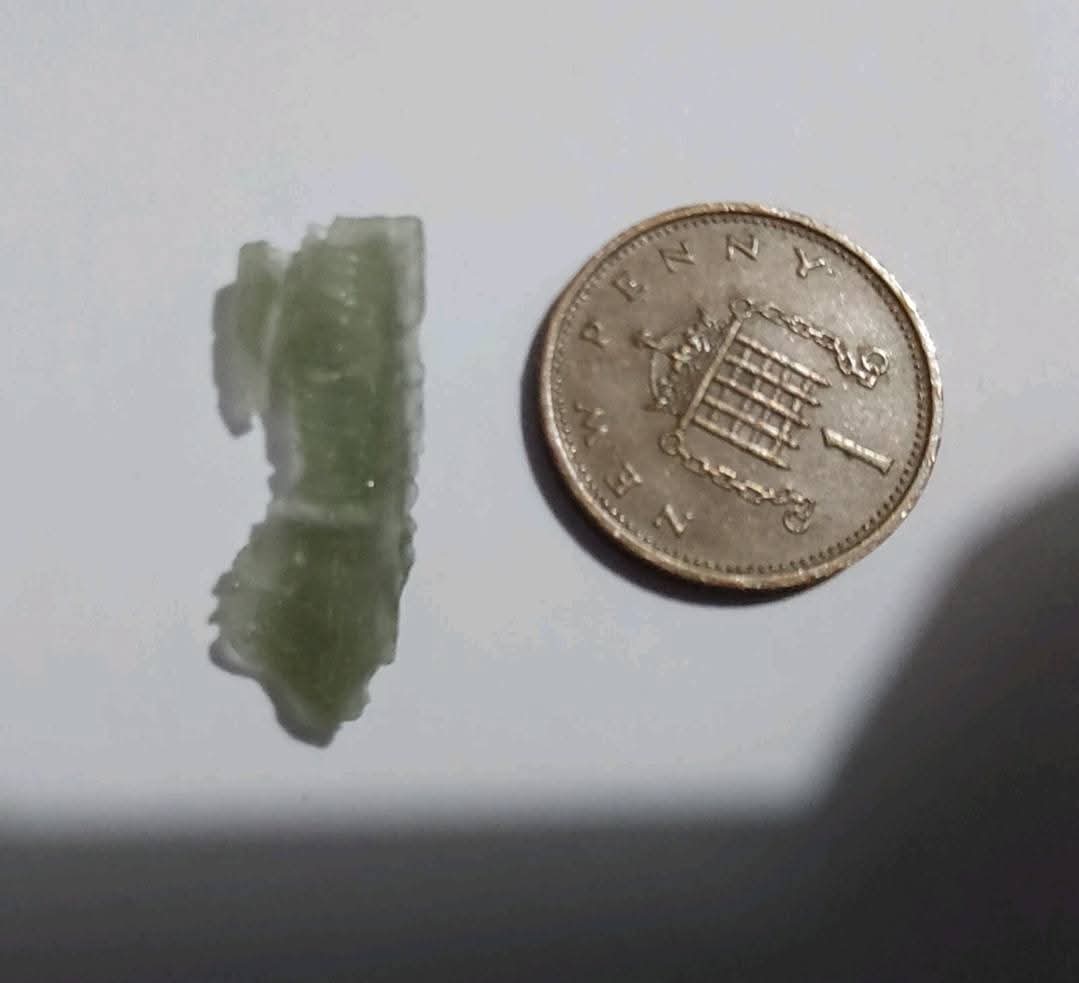 Moldavite Piece, 0.60g, Tektite (E243)