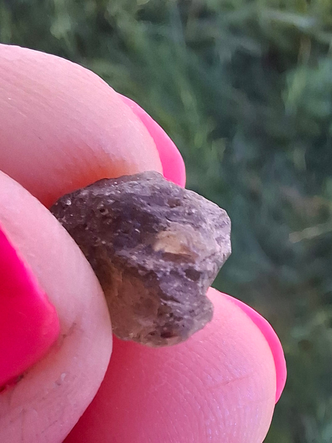 Moldavite Piece, 0.80g, Tektite (Ref: 1402)