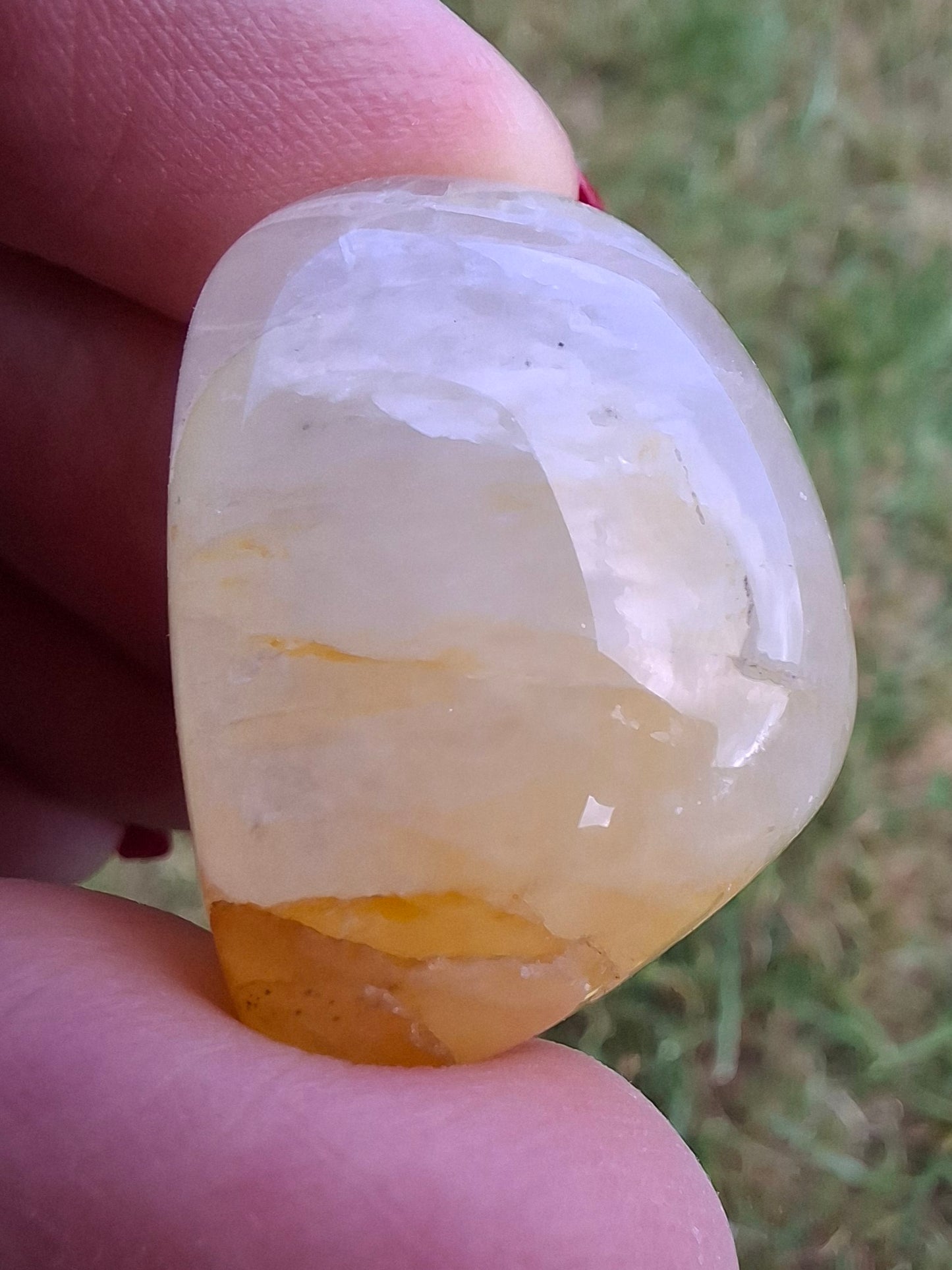 Golden Healer, Tumble Stone, Crystal (Ref: T189)