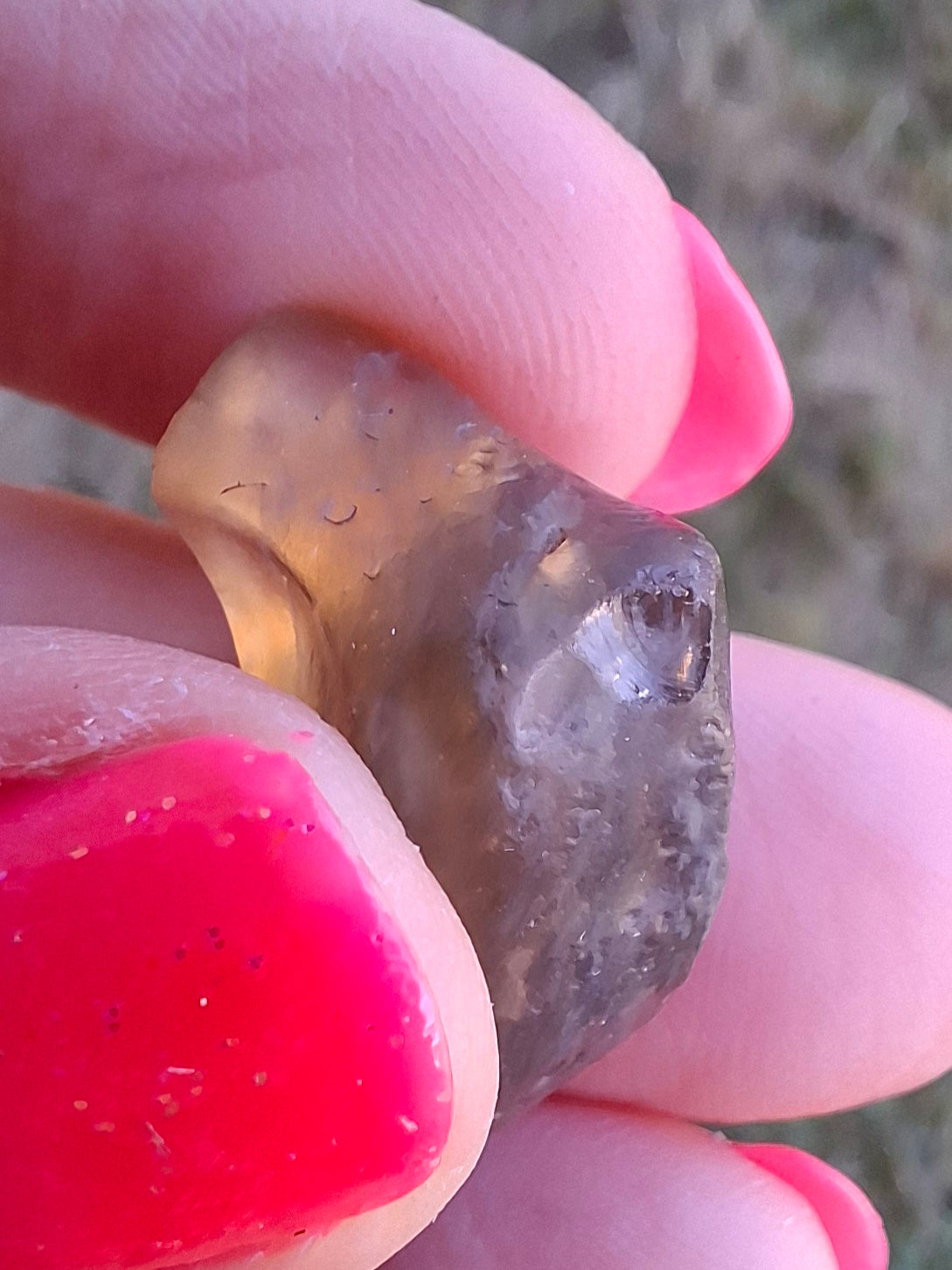 Libyan Desert Glass (darker) Piece, 4.43g, Tektite (Ref: L1361)