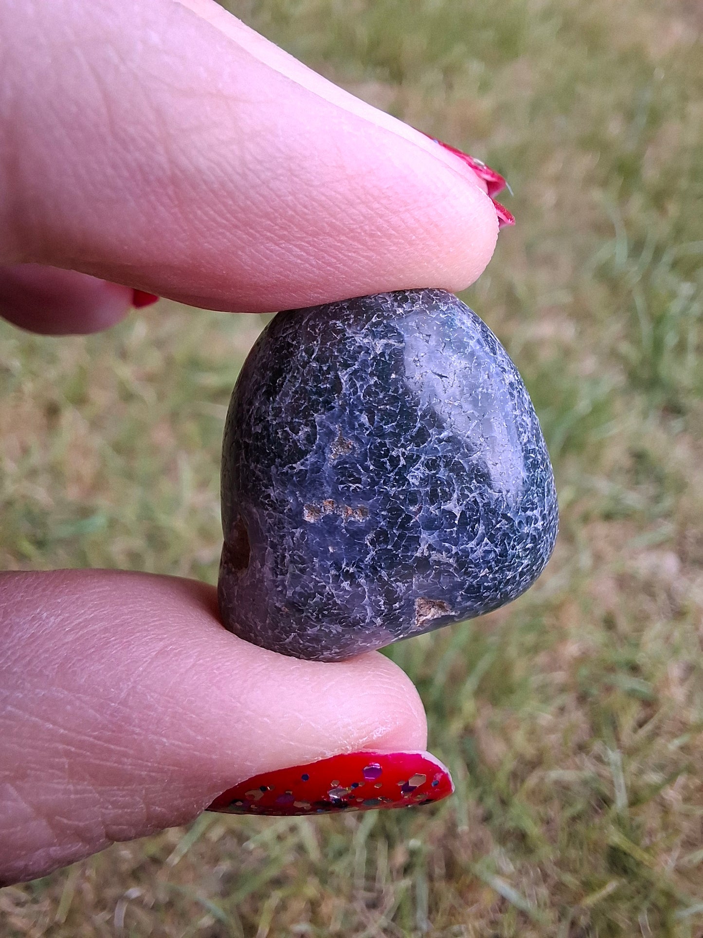 Green Moss Agate, Tumble Stone, Crystal (Ref: T165)