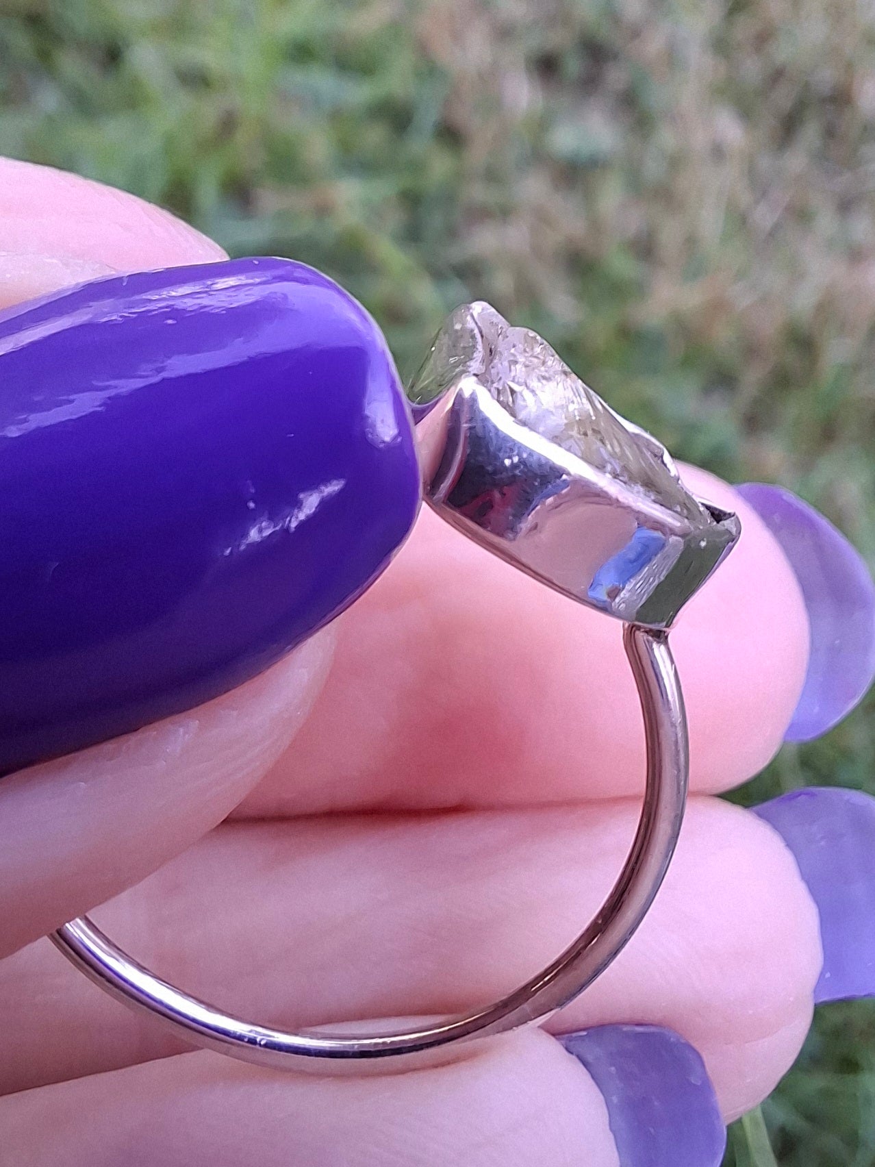 Libyan Desert Glass Ring, size large V, 925 Silver, Tektite (Ref: LR54)