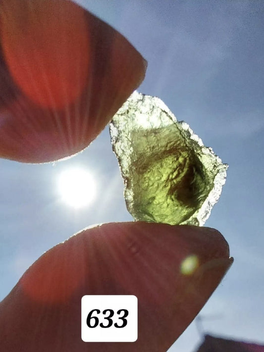 Moldavite Piece, 1.00g, Tektite (Ref: 633)