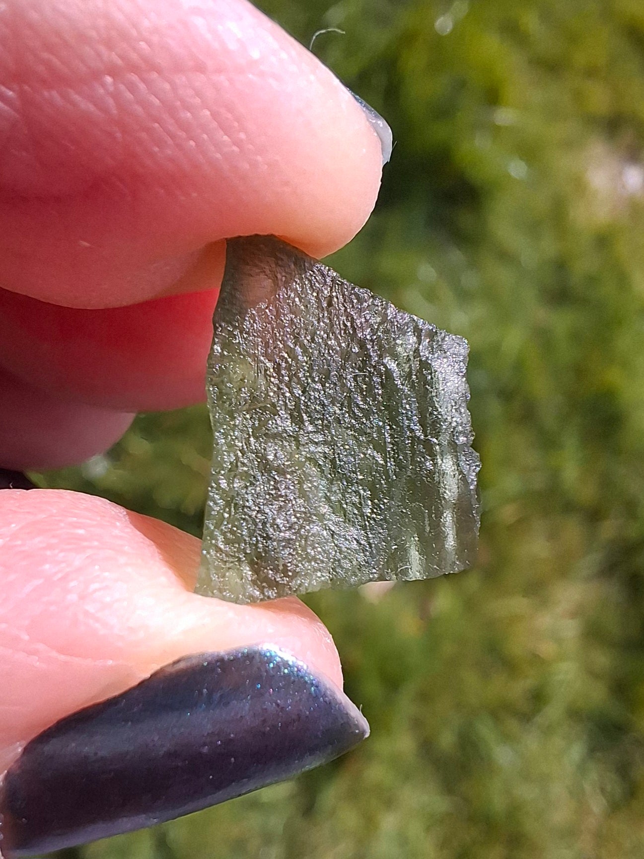 Moldavite Piece, 0.93g, Tektite (Ref: 1391)