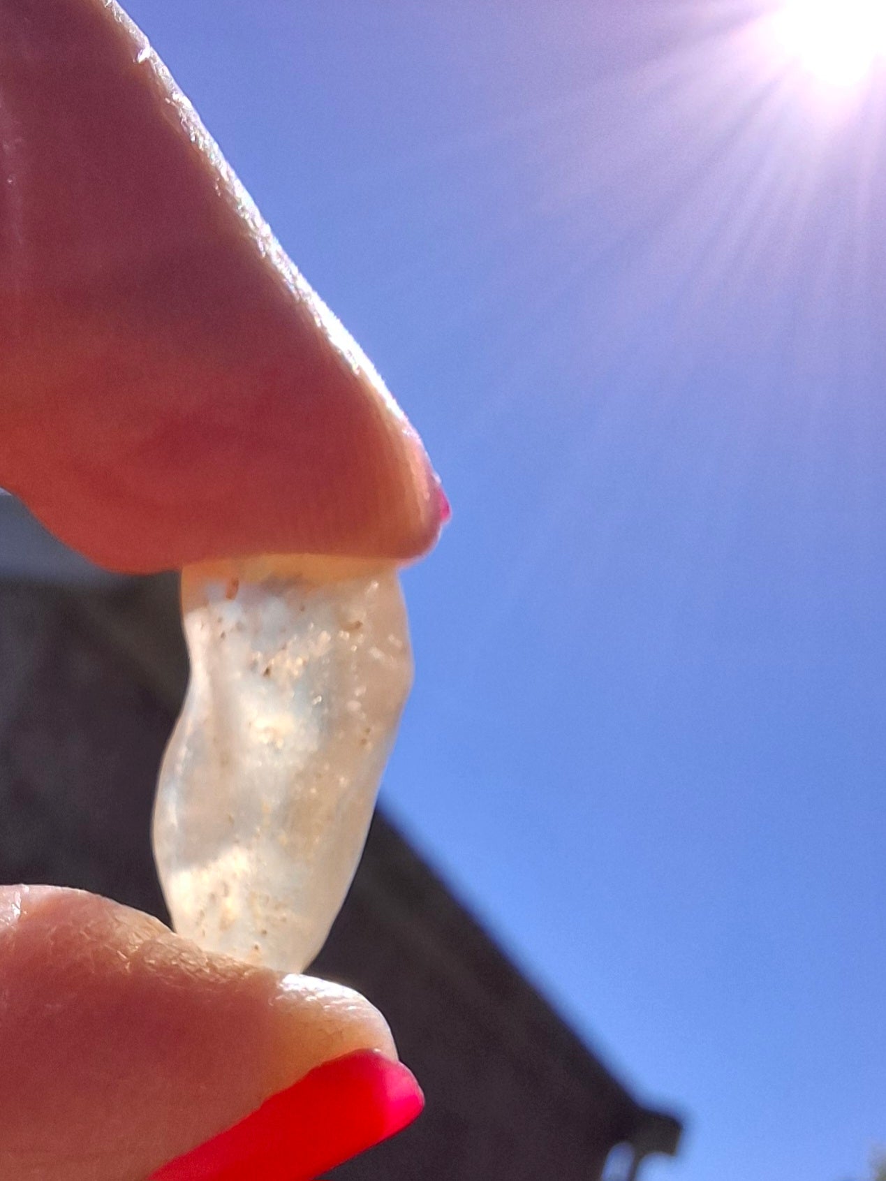 Libyan Desert Glass small Piece, 1.50g, Tektite