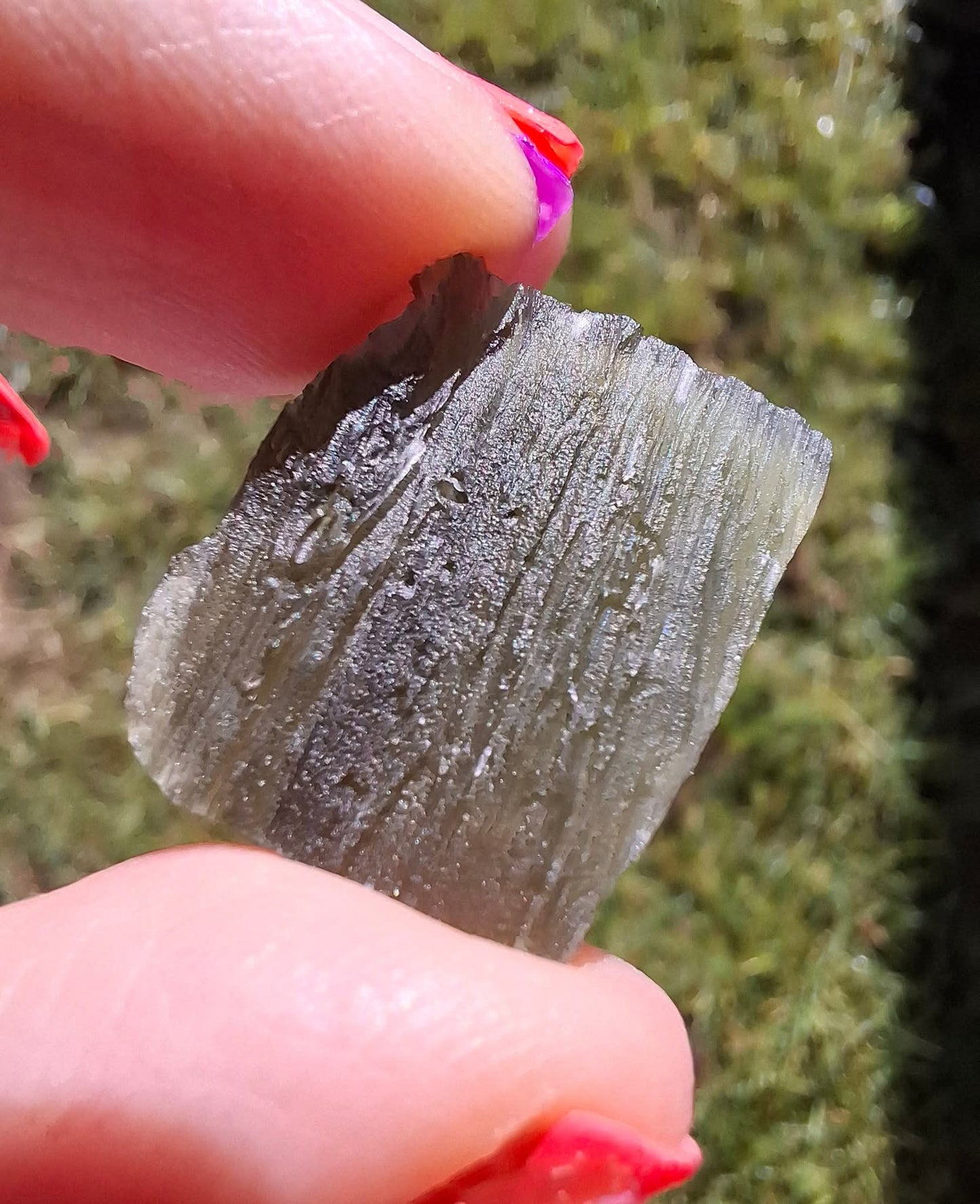 Moldavite Piece, 2.54g, Tektite (Ref: 1302)
